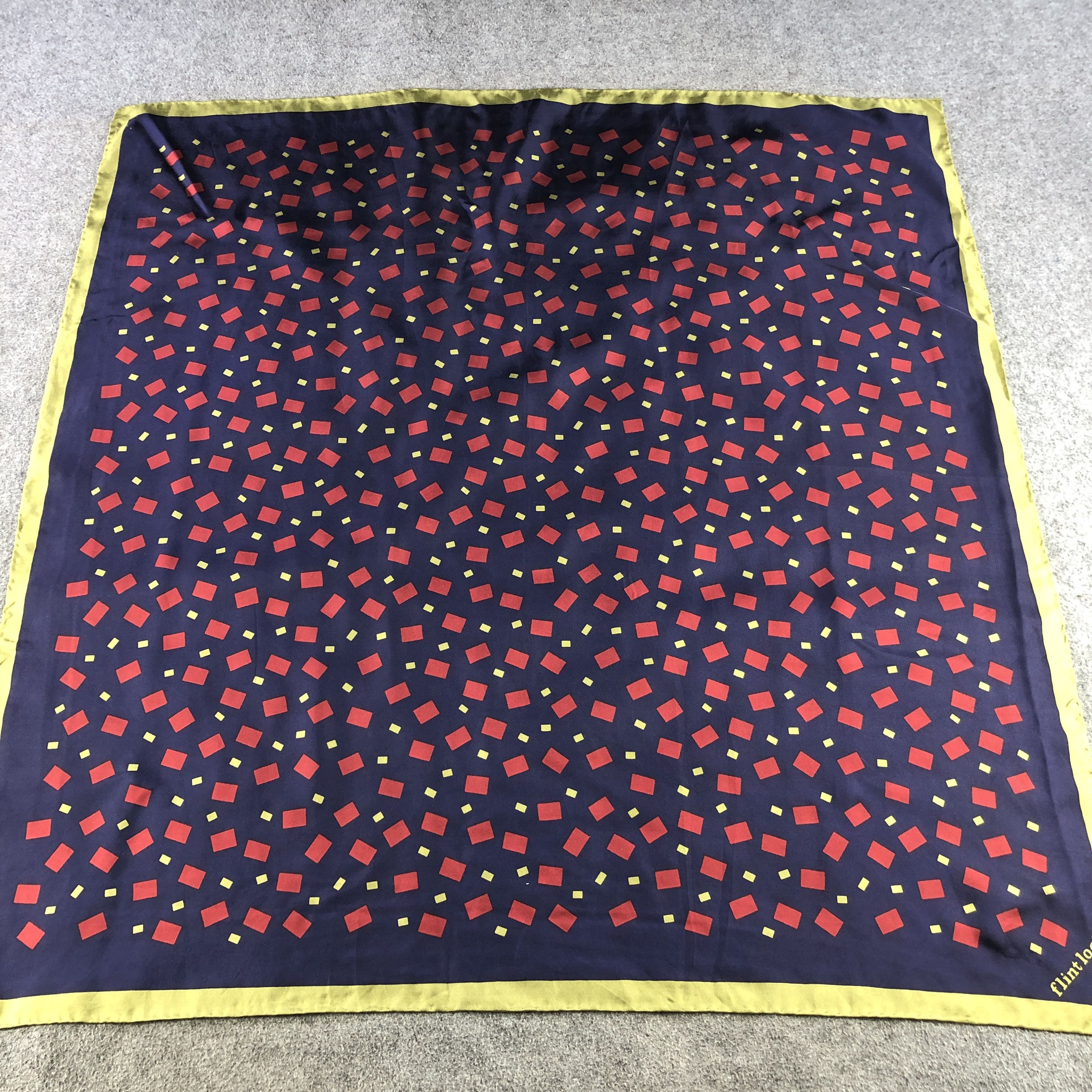 Vintage Flint Lock Hand Rolled Silk Scarf M1086 Size ONE SIZE - 2 Thumbnail