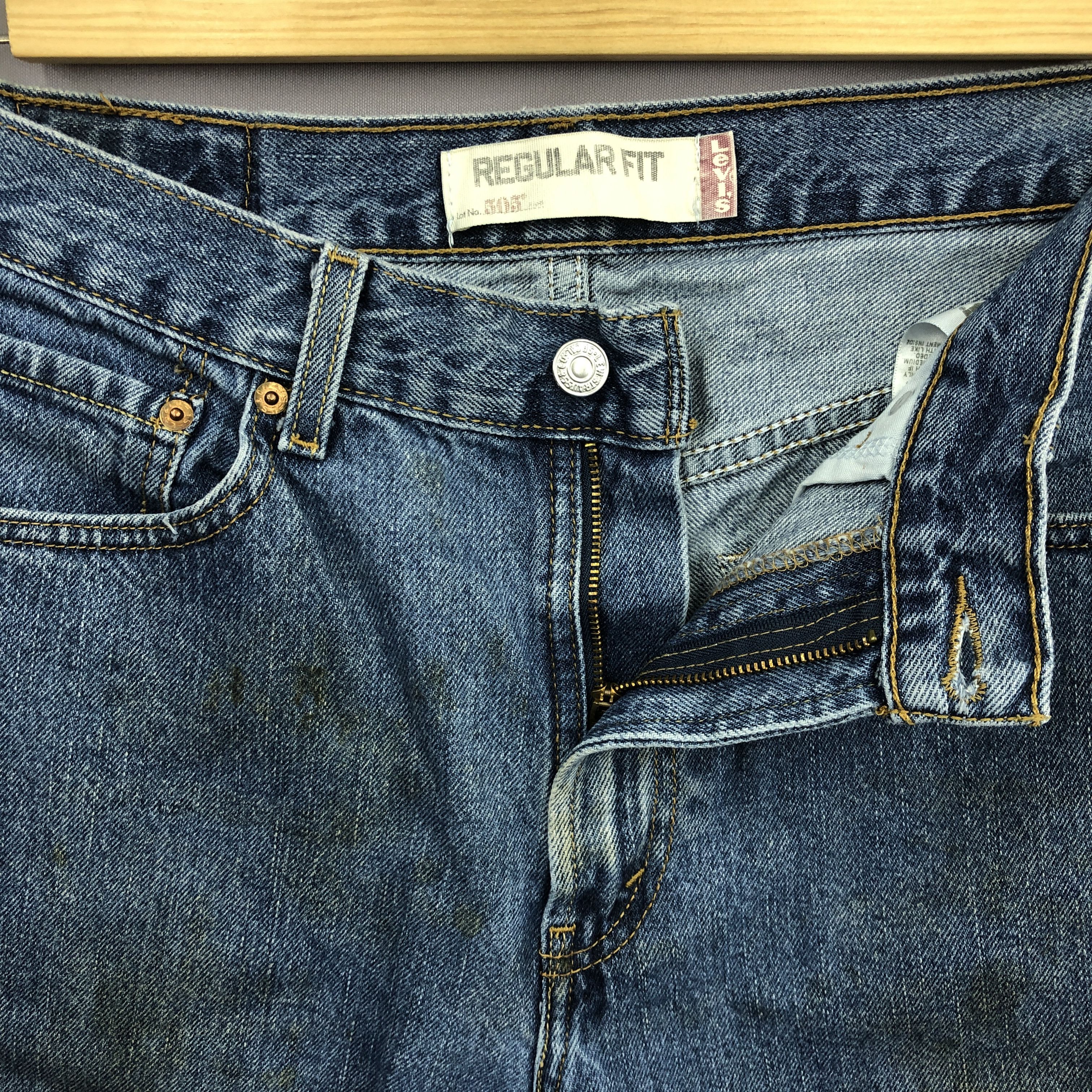 Levi's Vintage Levis 505 Faded Jeans Dirty Levi's Light Wash Denim Size US 32 / EU 48 - 7 Thumbnail