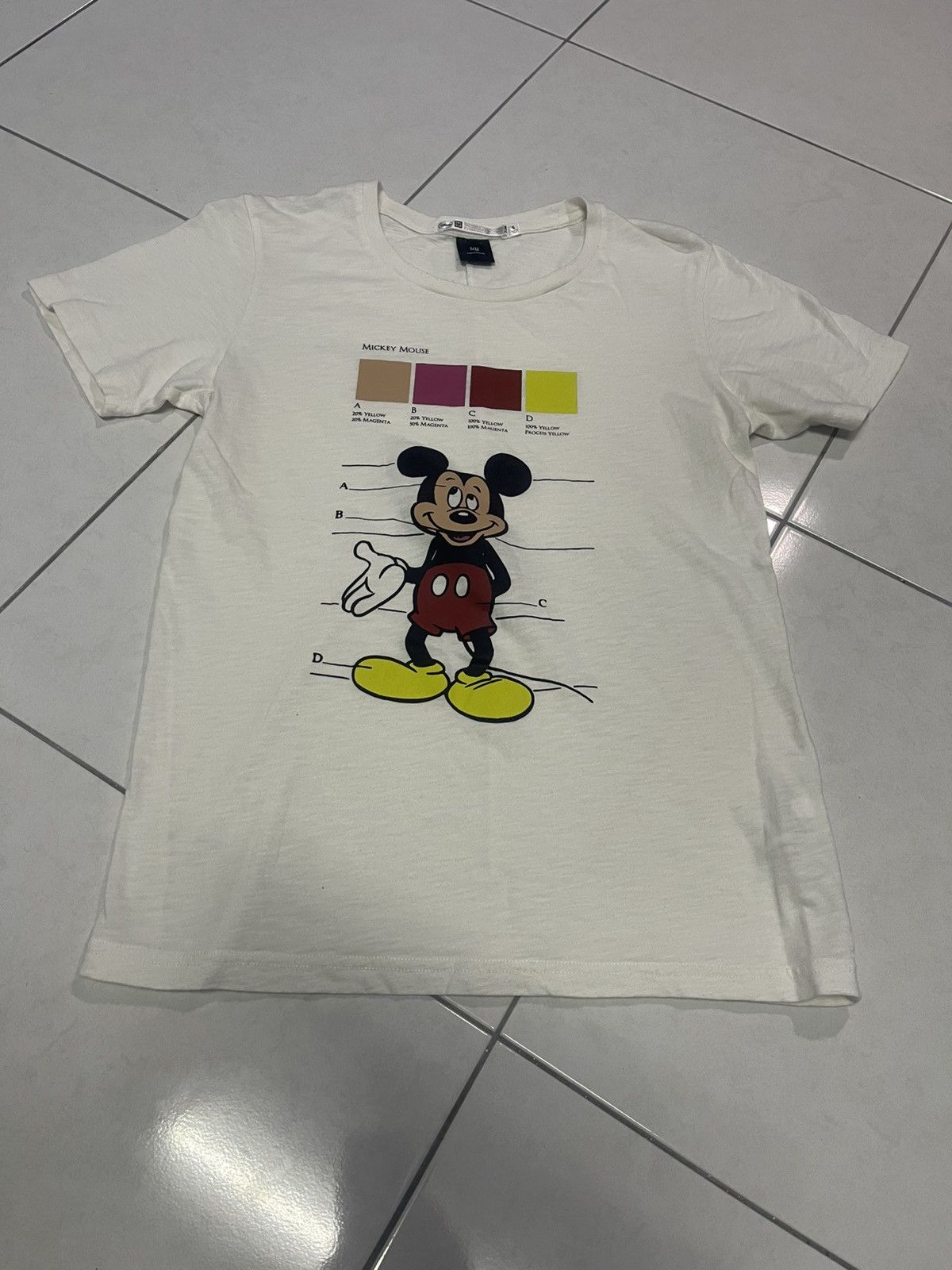 Mickey Mouse × Undercover × Uniqlo 🔥HOT🇯🇵🔥UNIQLO UNDERCOVER MICKEY MOUSE TEE VERY RARE Size US S / EU 44-46 / 1 - 1 Thumbnail
