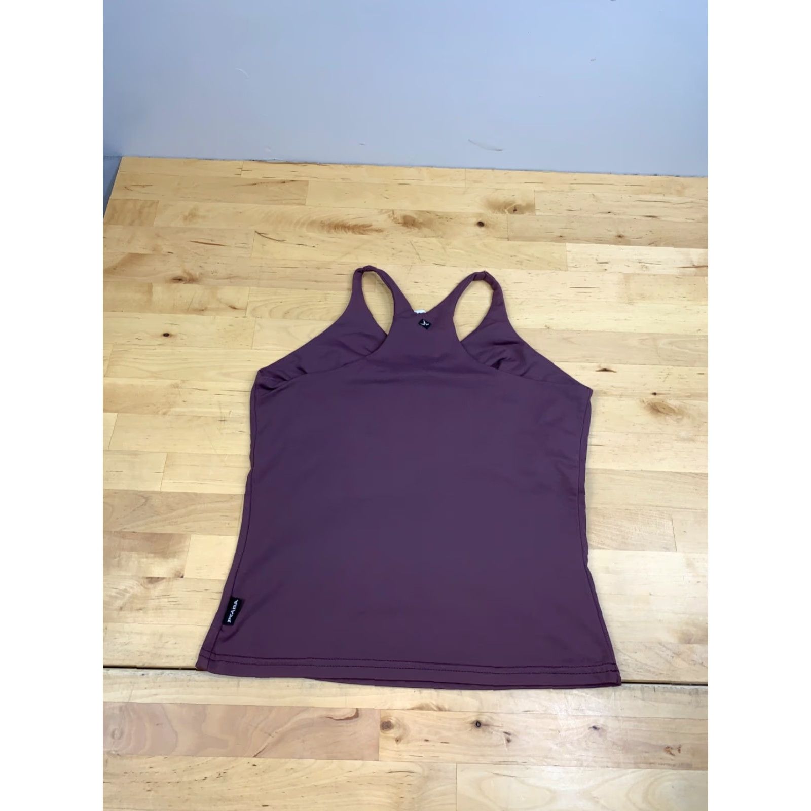 Prana prAna Racerback Tank Womens S Purple Activewear Stretch Slim Pullover Athletic Back 11964 Size S / US 4 / IT 40 - 5 Thumbnail
