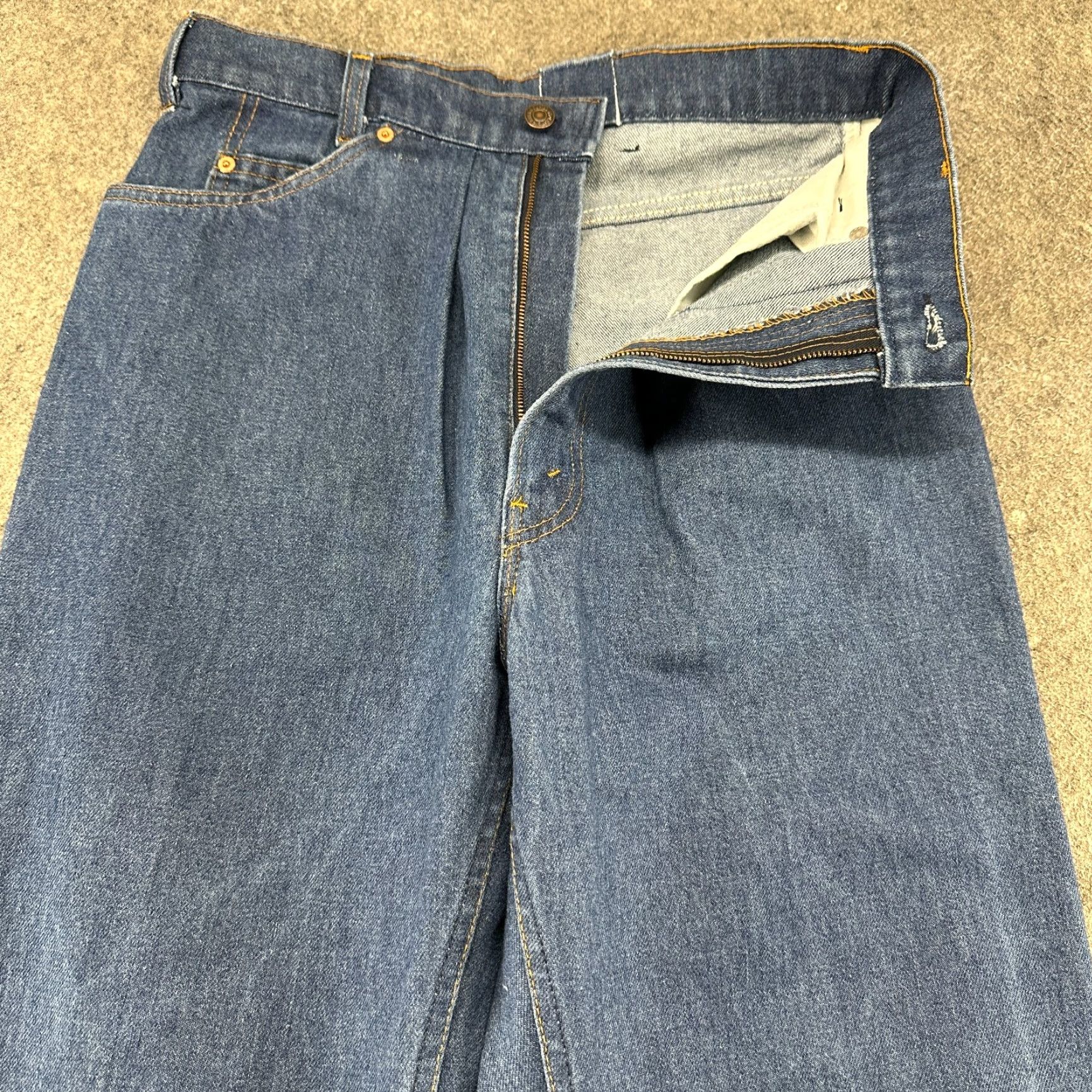 Levi's VINTAGE Levi's Jeans 31x30 Blue Carhartt - Levis Orange Tab 80s Workwear Relaxed Straight 5-Pocket Mens Size US 31 - 2 Thumbnail