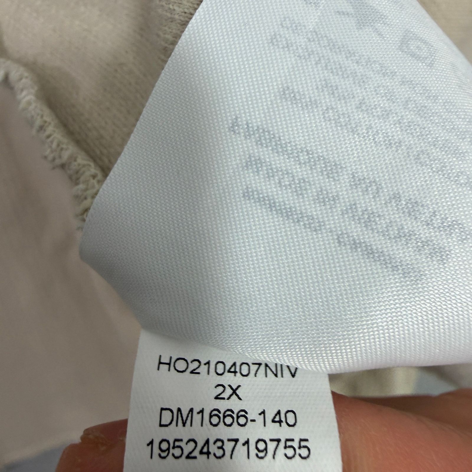 Nike Nike Thermal Boxy Fit Long Sleeve Shirt Women's 2XL Cream Size XXL / US 16-18 / IT 52-54 - 6 Thumbnail