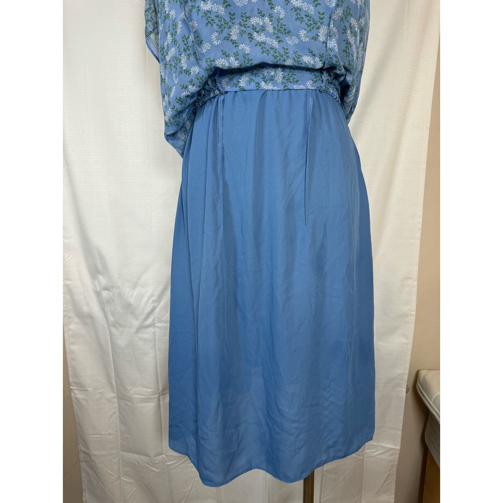 Unknown London Max Studio Floral Midi Short Sleeve Blue Dress V Neck Womens Size M / US 6-8 / IT 42-44 - 6 Thumbnail
