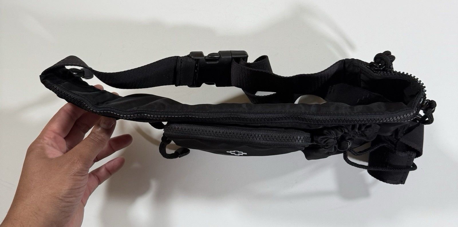 Marcelo Burlon Marcelo Burlon County of Milan Black Cross Fanny Pack NWT Size ONE SIZE - 9 Thumbnail