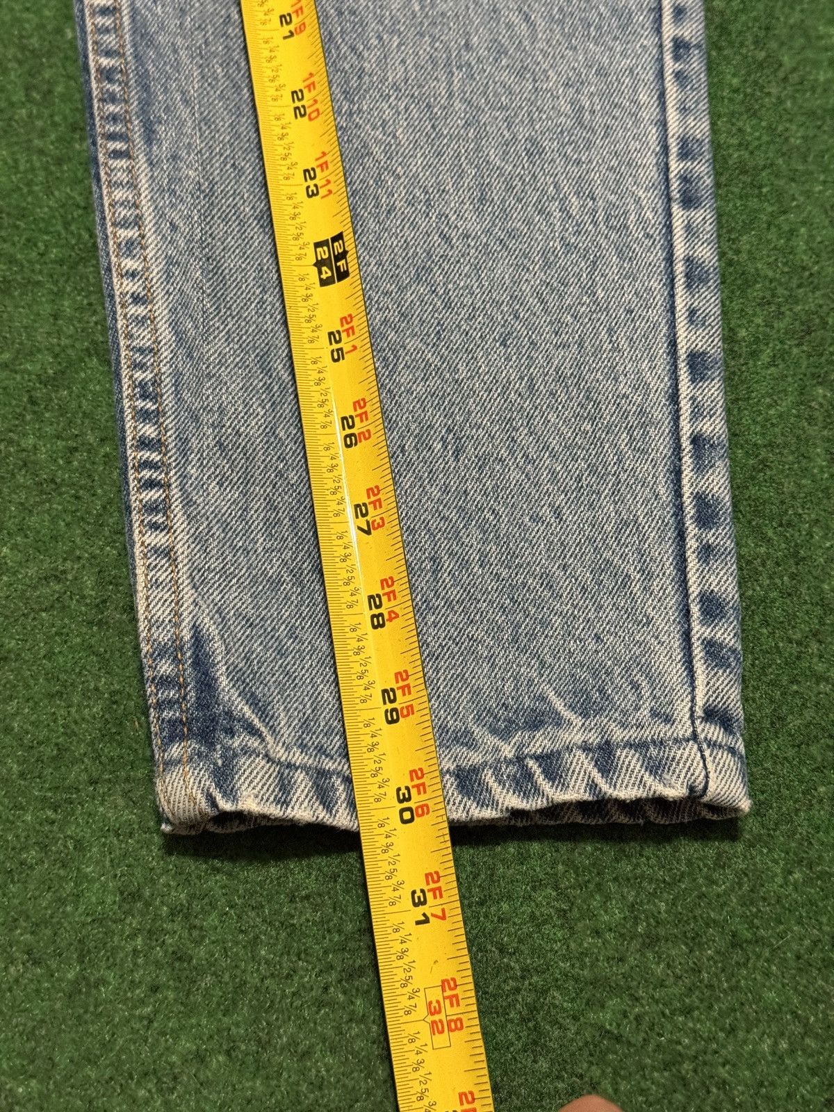 Levi's Vintage Clothing Vintage 90s Levi’s 550 Relaxed Fit Taper 28x30 Denim Jeans Size 30" / US 8 / IT 44 - 8 Thumbnail