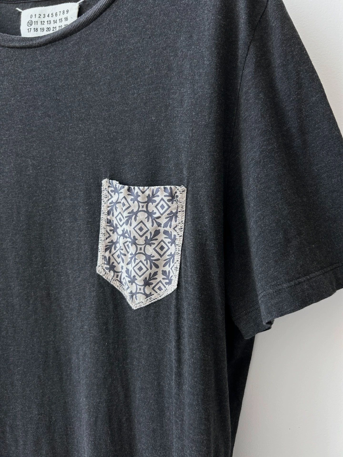 Maison Margiela Maison Margiela S/S17 Textured Pocket Tee Black 50 Size US M / EU 48-50 / 2 - 4 Thumbnail