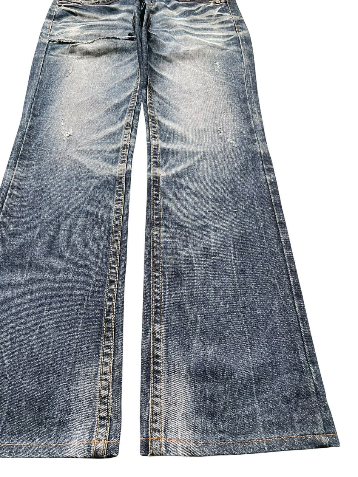 Japanese Brand Vintage Japanese Brand Clawmark Distressed Bootcut Jeans Size US 30 / EU 46 - 7 Thumbnail