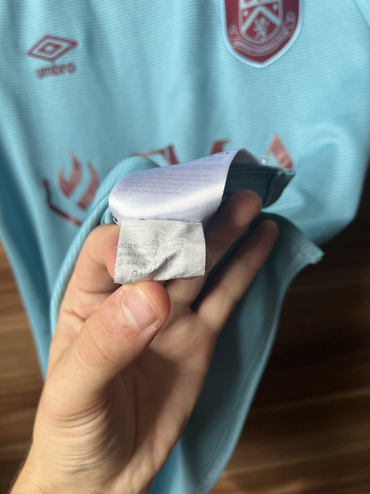 Umbro Umbro Burnley Football Jersey #36 Jordan Away 2022/2023 Size US S / EU 44-46 / 1 - 12 Thumbnail