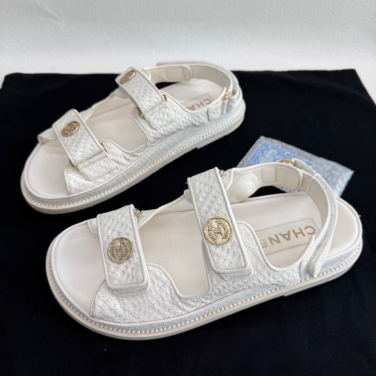 Chanel Chanel Leather White Sandals us_7-5 Women Size US 7.5 / IT 37.5 - 1 Thumbnail