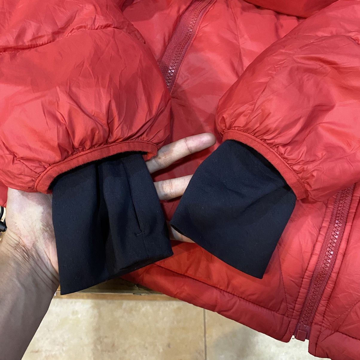 Japanese Brand × Undercover Undercover GU Padded Puffer Jacket Red M Size US M / EU 48-50 / 2 - 4 Thumbnail