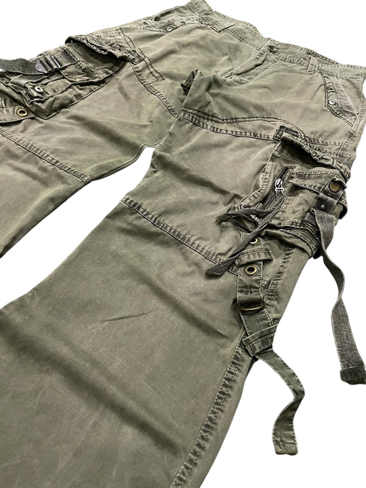 Le Grande Bleu (L.G.B.) × Tete Homme Bapai Japan Multi Pocket Bondage Baggy Cargo Pants Size US 34 / EU 50 - 9 Thumbnail