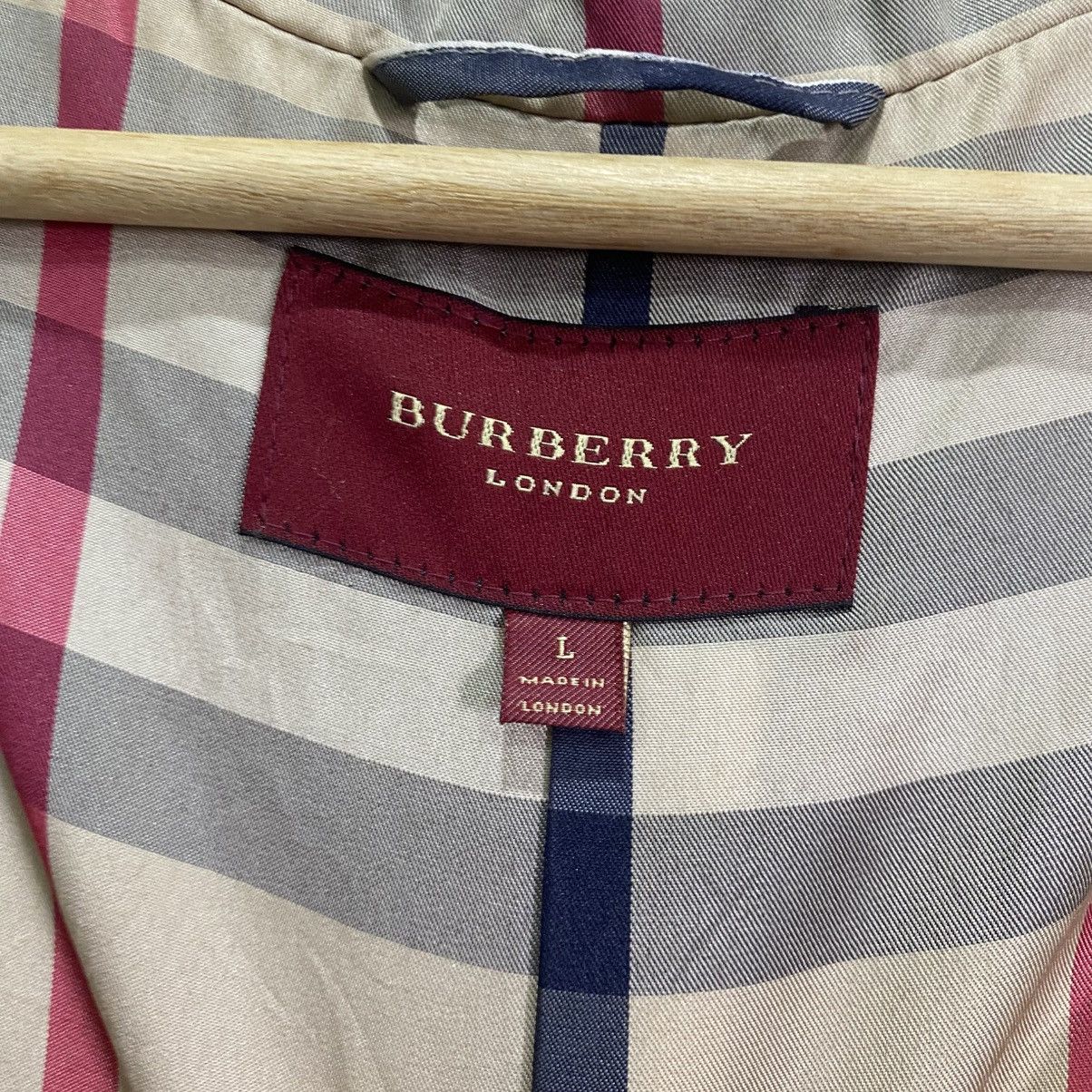 Burberry Archive Burberry MetallicGrey Equestrian Knight BomberJacket Size L / US 10 / IT 46 - 12 Thumbnail