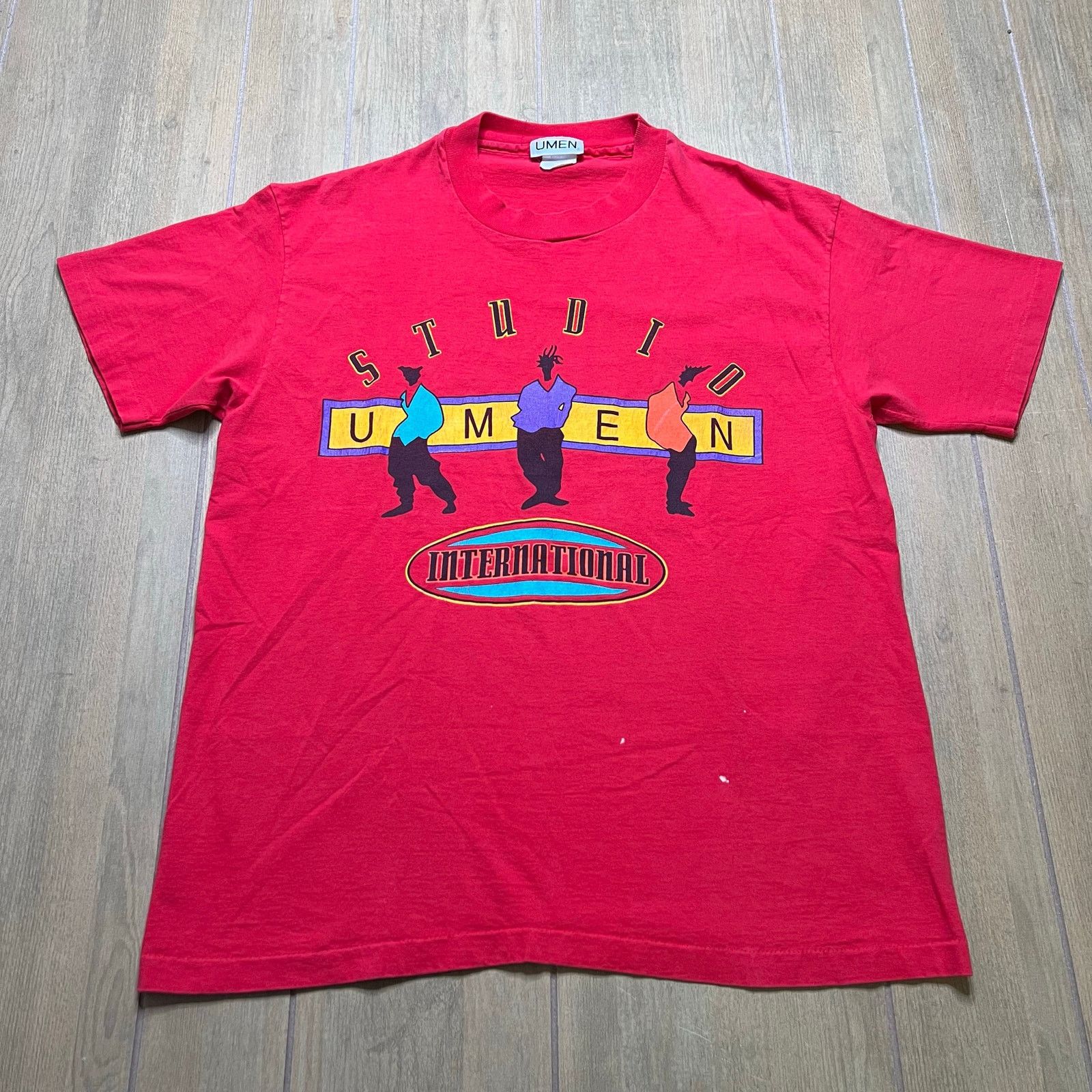 Vintage VINTAGE 80S STUDIO UMEN BOXY WIDE T SHIRT SZ L RED Y2K Size US L / EU 52-54 / 3 - 1 Thumbnail