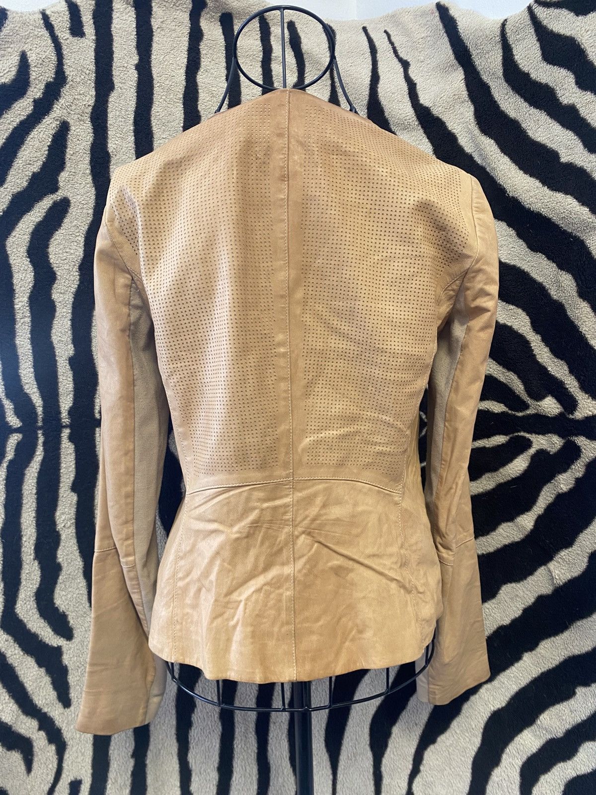 Vintage Vintage beige leather jacket Size S / US 4 / IT 40 - 5 Thumbnail