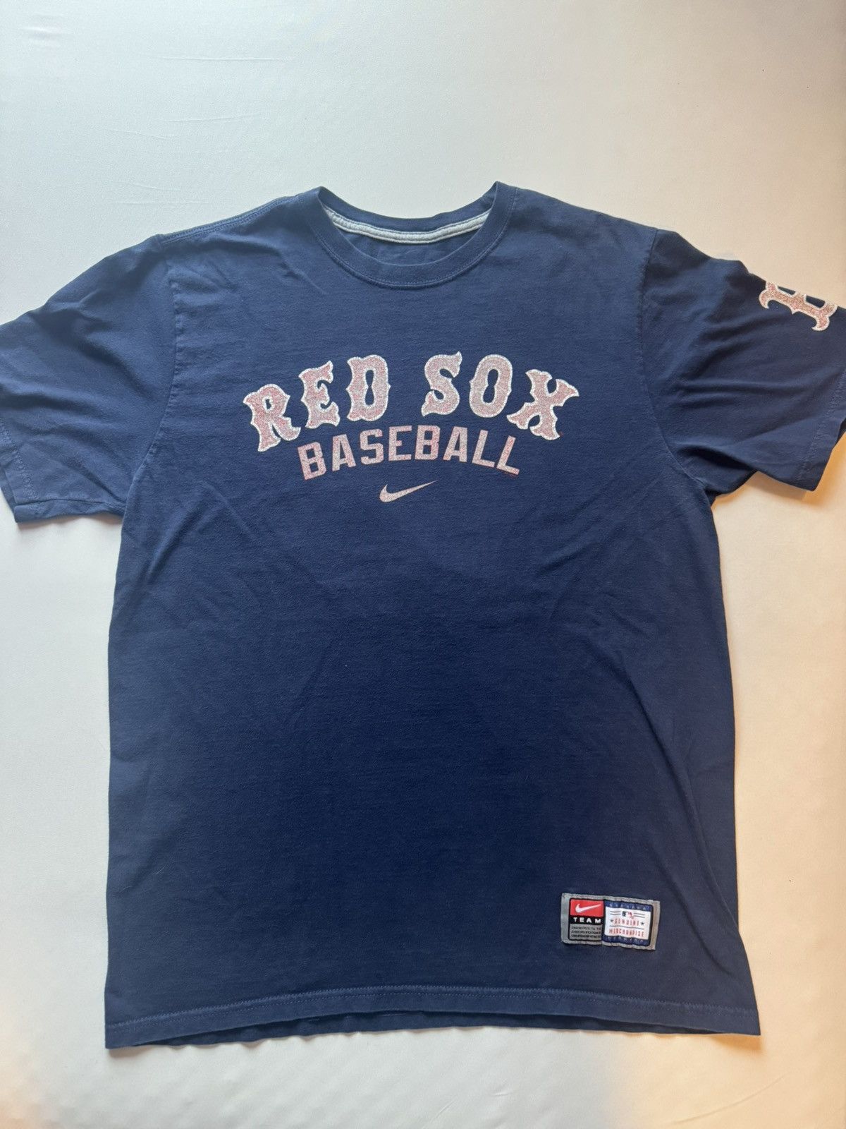 Nike Vintage Nike RedSox Baseball T Shirt Size US L / EU 52-54 / 3 - 1 Thumbnail