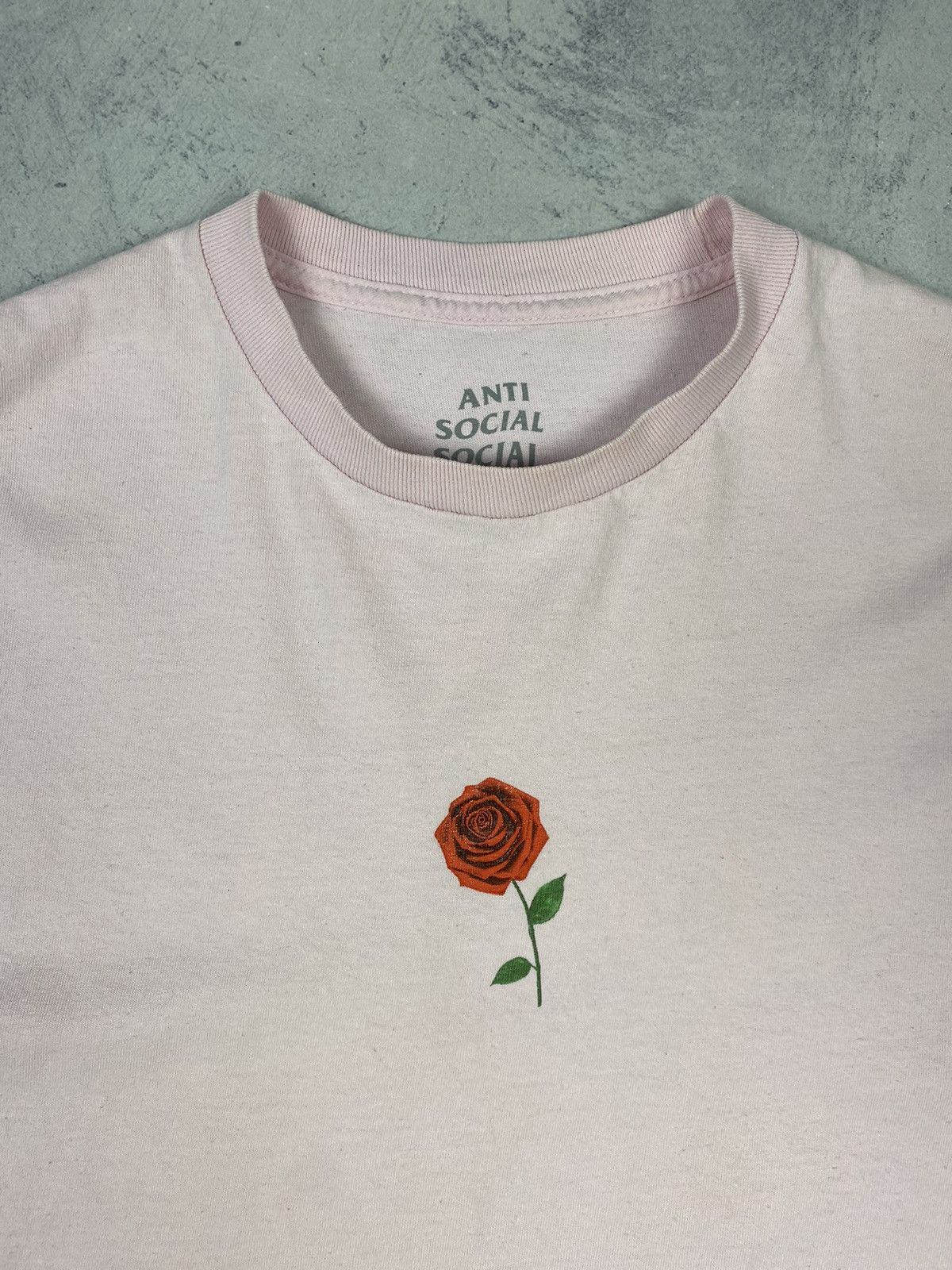 Anti Social Social Club Anti Social Social Club Roses Pink Big Logo T Shirt Size US M / EU 48-50 / 2 - 5 Thumbnail