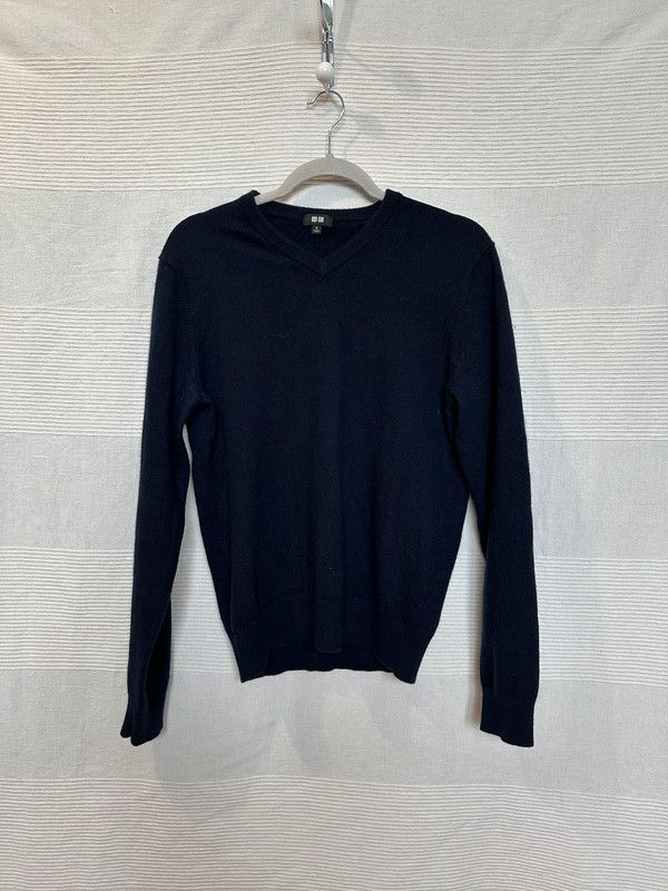 Uniqlo 100% Cashmere sweater Size M / US 6-8 / IT 42-44 - 11 Thumbnail