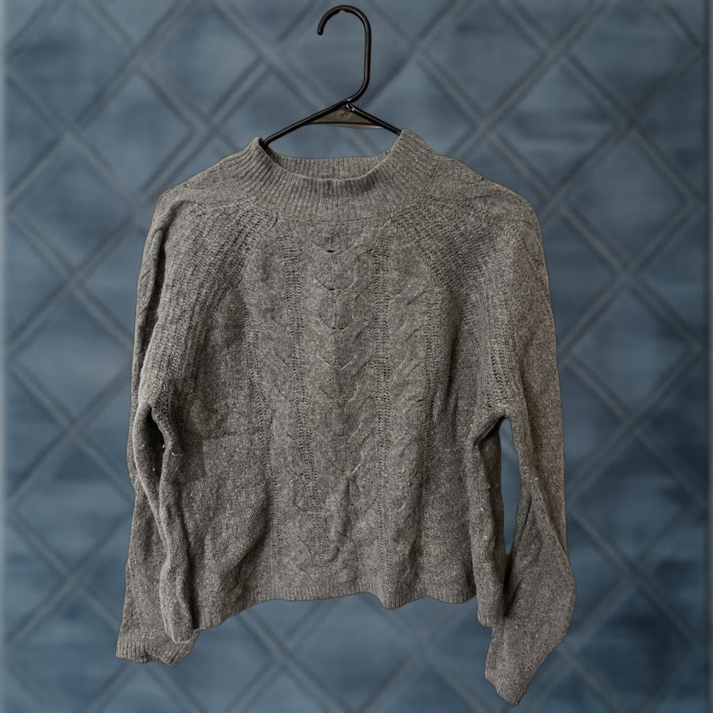 Banana Republic Banana Republic Sweater Long Sleeve Crew Neck Gray L Women Italian Yarn Pullover Knit Shirt (if allowed) Size L / US 10 / IT 46 - 1 Thumbnail