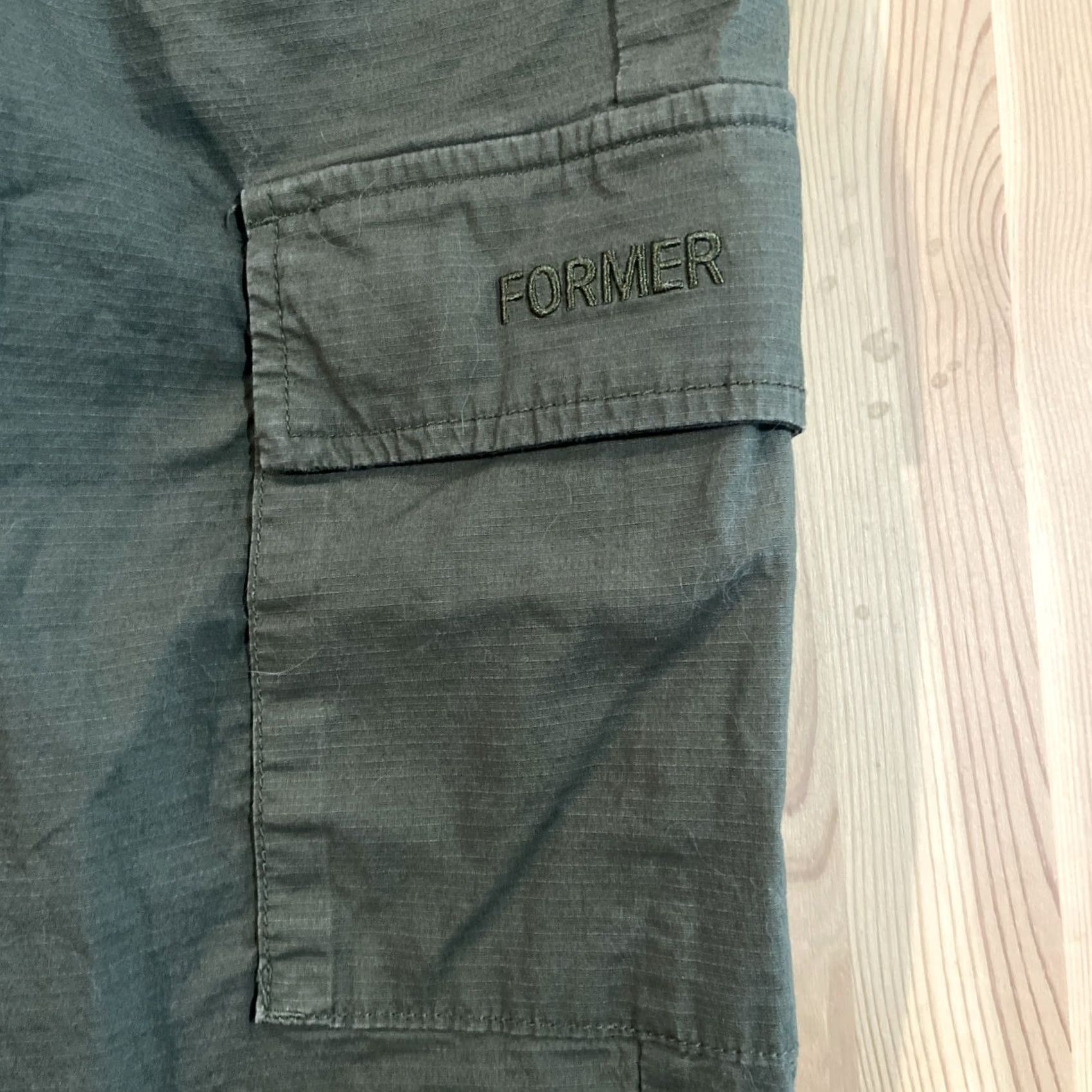 Vintage Former Green Utility Pants Cargo Pants 36 Men Regular Inseam 30 Green Solid Pockets Vintage No Mens Size US 36 / EU 52 - 2 Thumbnail