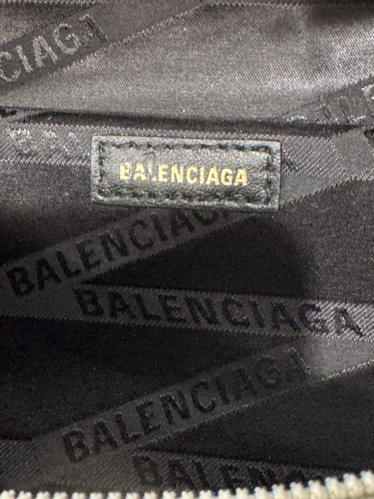 Balenciaga Balenciaga Souvenir XS Graffiti Belt Bag Size ONE SIZE - 5 Thumbnail