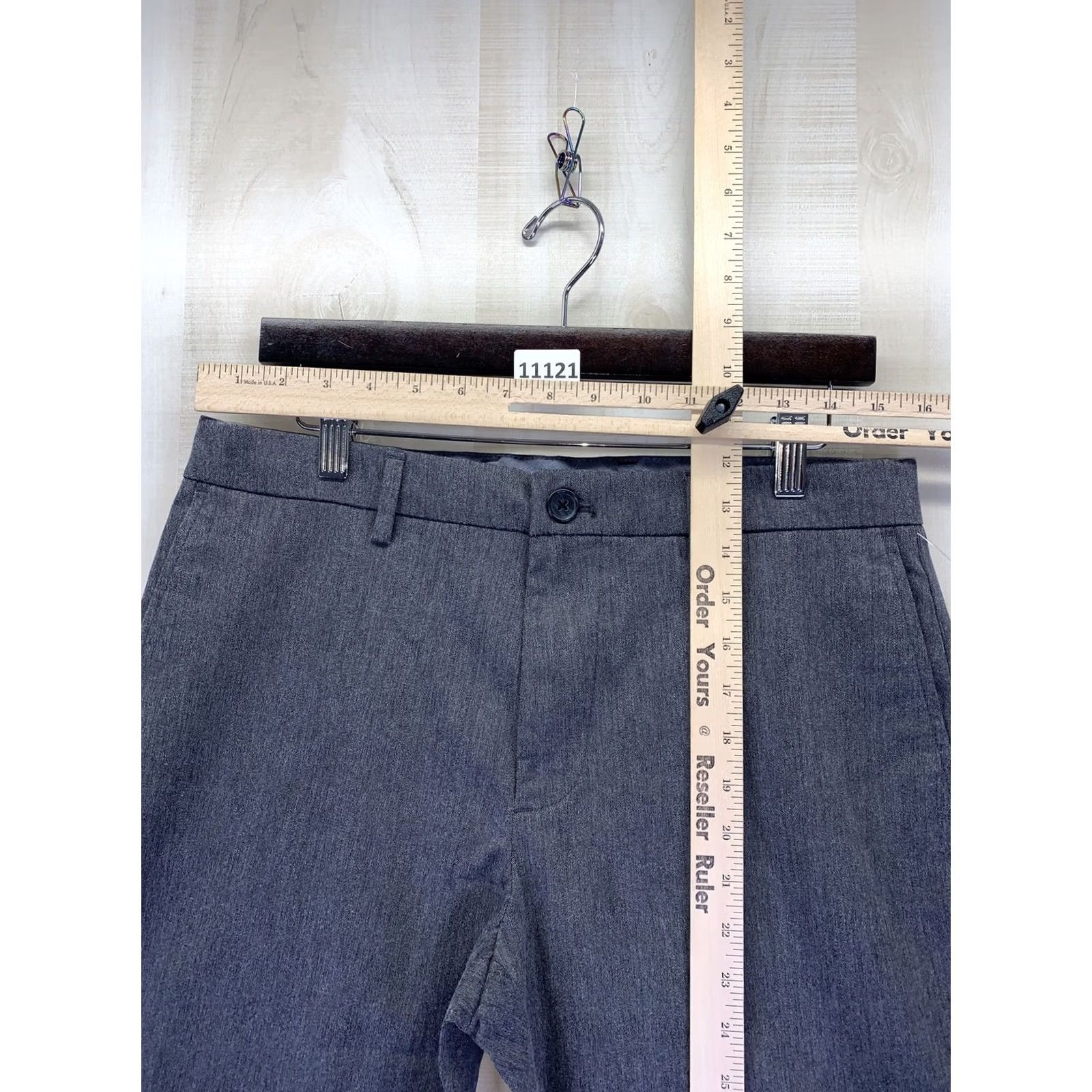Old Navy Old Navy Mens Dress Pants Gray 32x30 Ultimate Loose Built In Flex Tapered Front Zip Pockets 30 Inseam Regular A95 Size US 32 / EU 48 - 2 Thumbnail