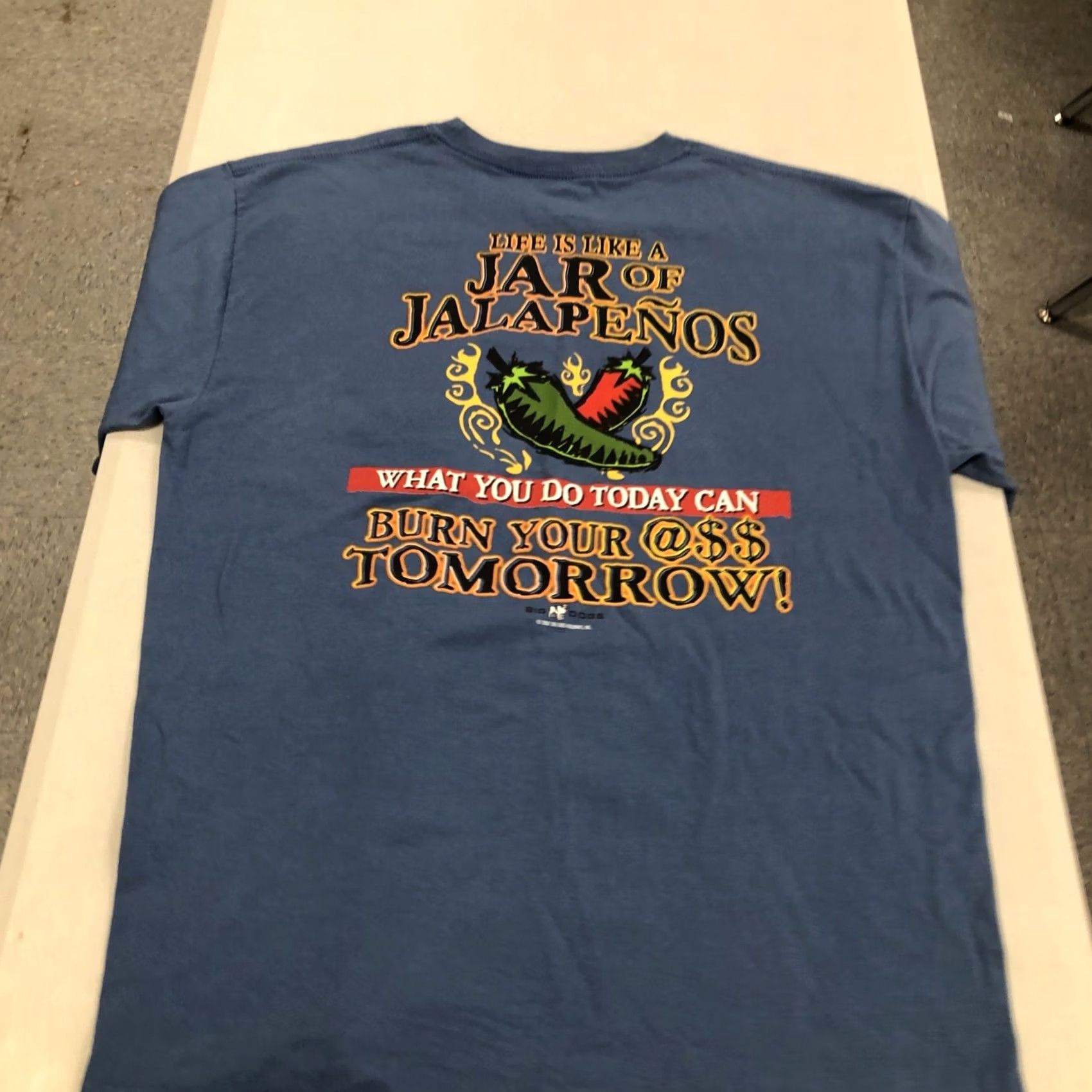 Big Dogs VINTAGE Men's Big Dogs Graphic T-Shirt Life is like a Jar of Jalapenos.. Blue L Mens Size US L / EU 52-54 / 3 - 2 Thumbnail