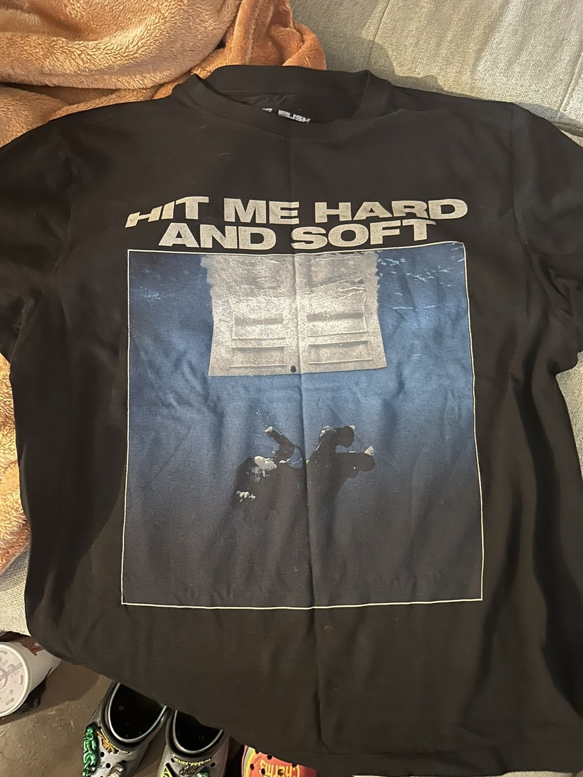 Billie Eilish Billie Eilish - HMHAS Exclusive Shirt - Listening Party Size US L / EU 52-54 / 3 - 4 Thumbnail