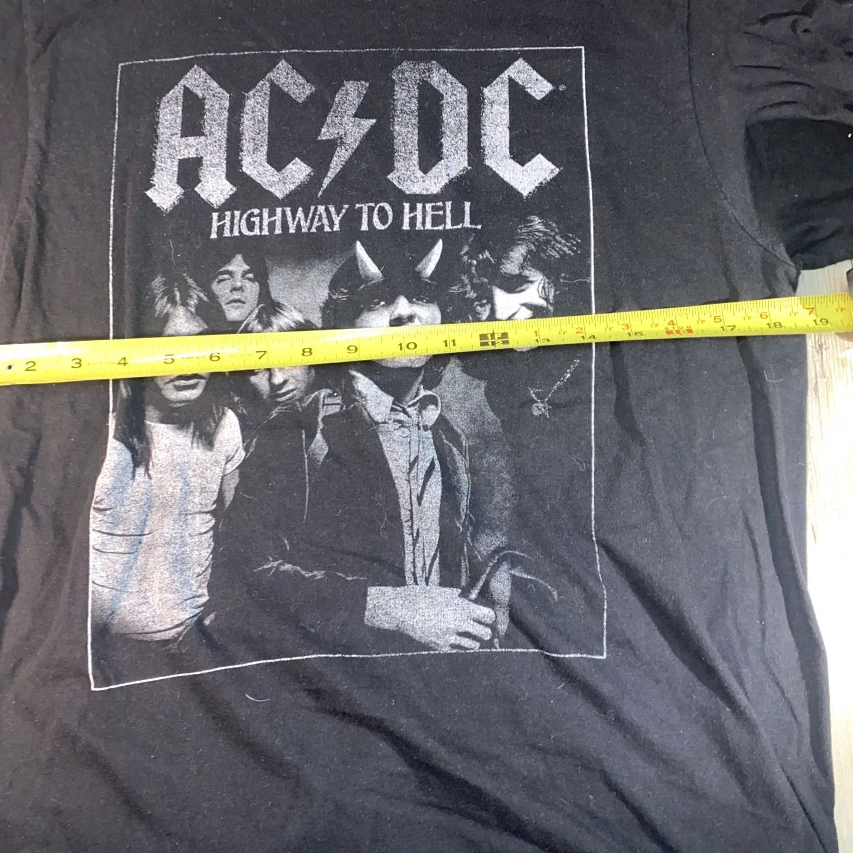 Vintage AC/DC Tee Men T-Shirt M Black Music Rock Mens Size US M / EU 48-50 / 2 - 2 Thumbnail