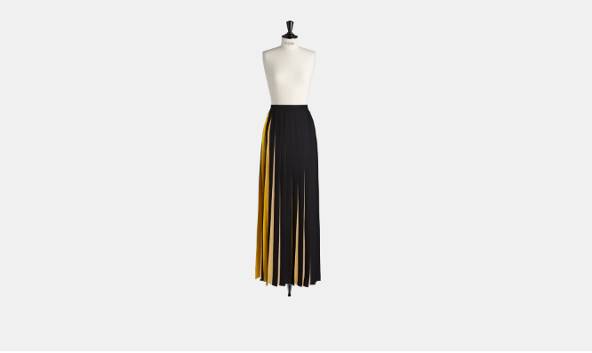 o1bcso1str0224 Skirt in Black