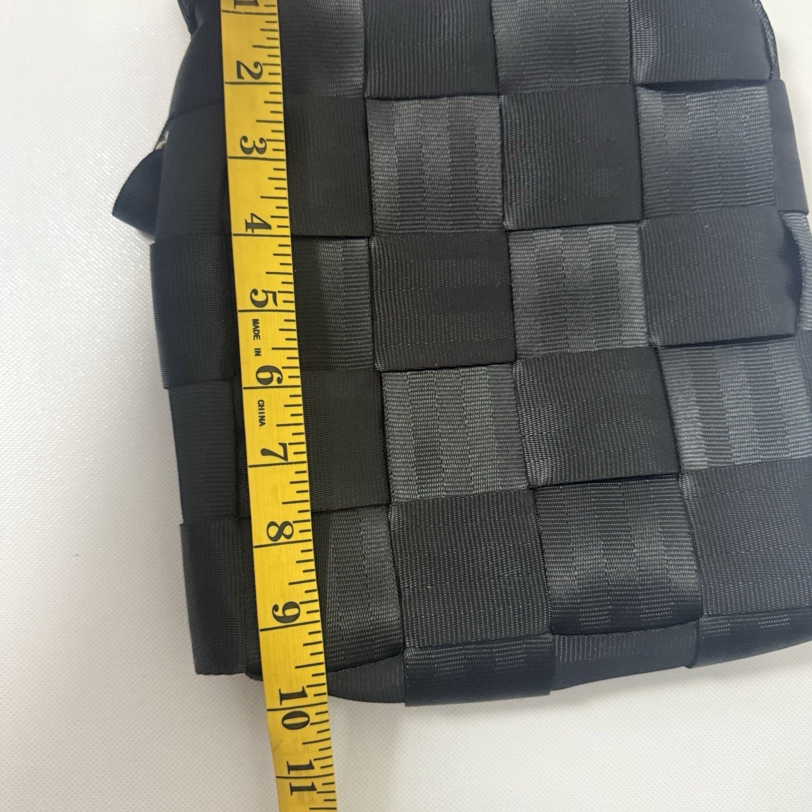 Other Harvey's Seatbelt Crossbody Purse Adjustable Black Zipper Size ONE SIZE - 9 Thumbnail