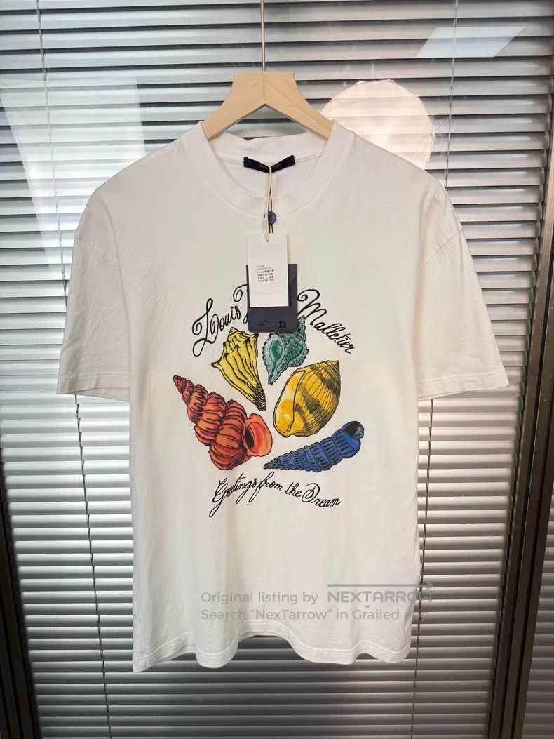 Louis Vuitton Louis Vuitton Conch shell printed short sleeve Size US S / EU 44-46 / 1 - 1 Thumbnail