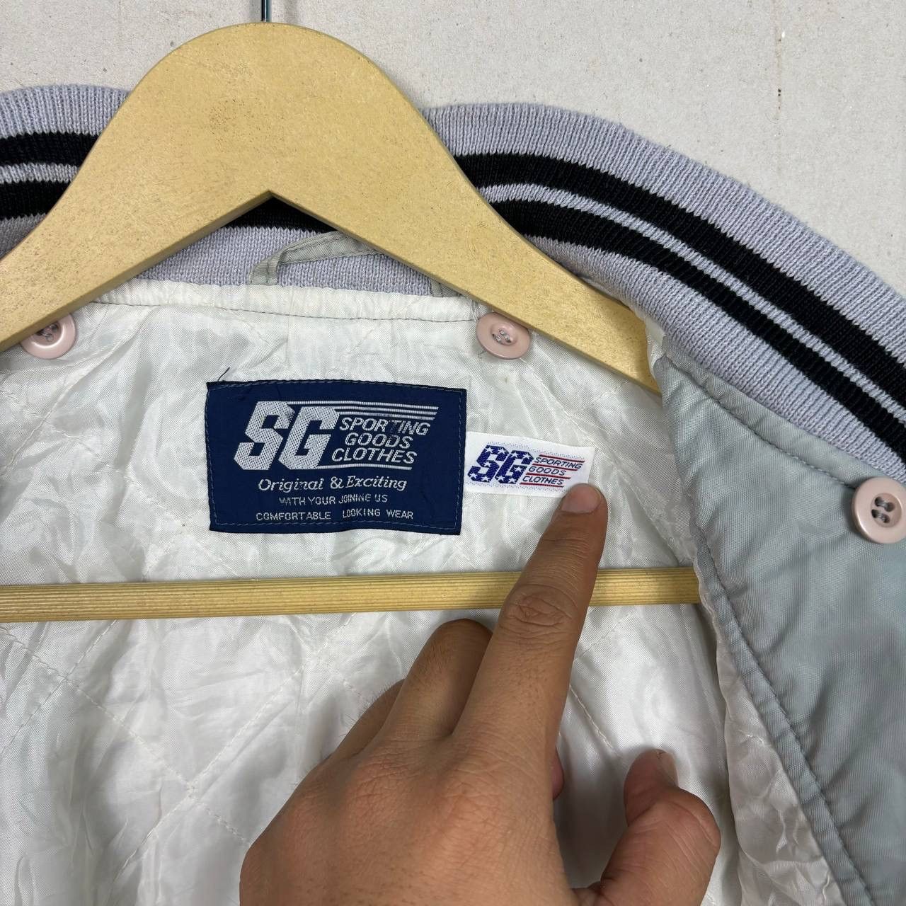 Other VTG SG Seatle Tigers Varsity Jacket L 90s Sun Faded Archival Size US L / EU 52-54 / 3 - 12 Thumbnail