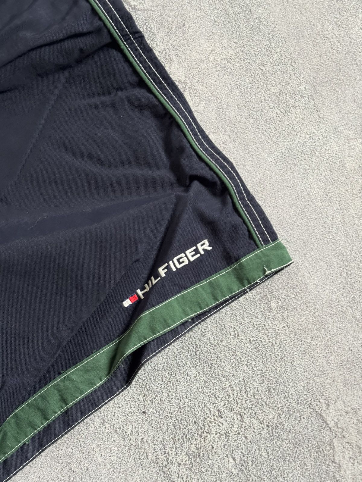 Tommy Hilfiger Tommy Hilfiger L vintage retro summer shorts 🩳 Size US 36 / EU 52 - 10 Thumbnail