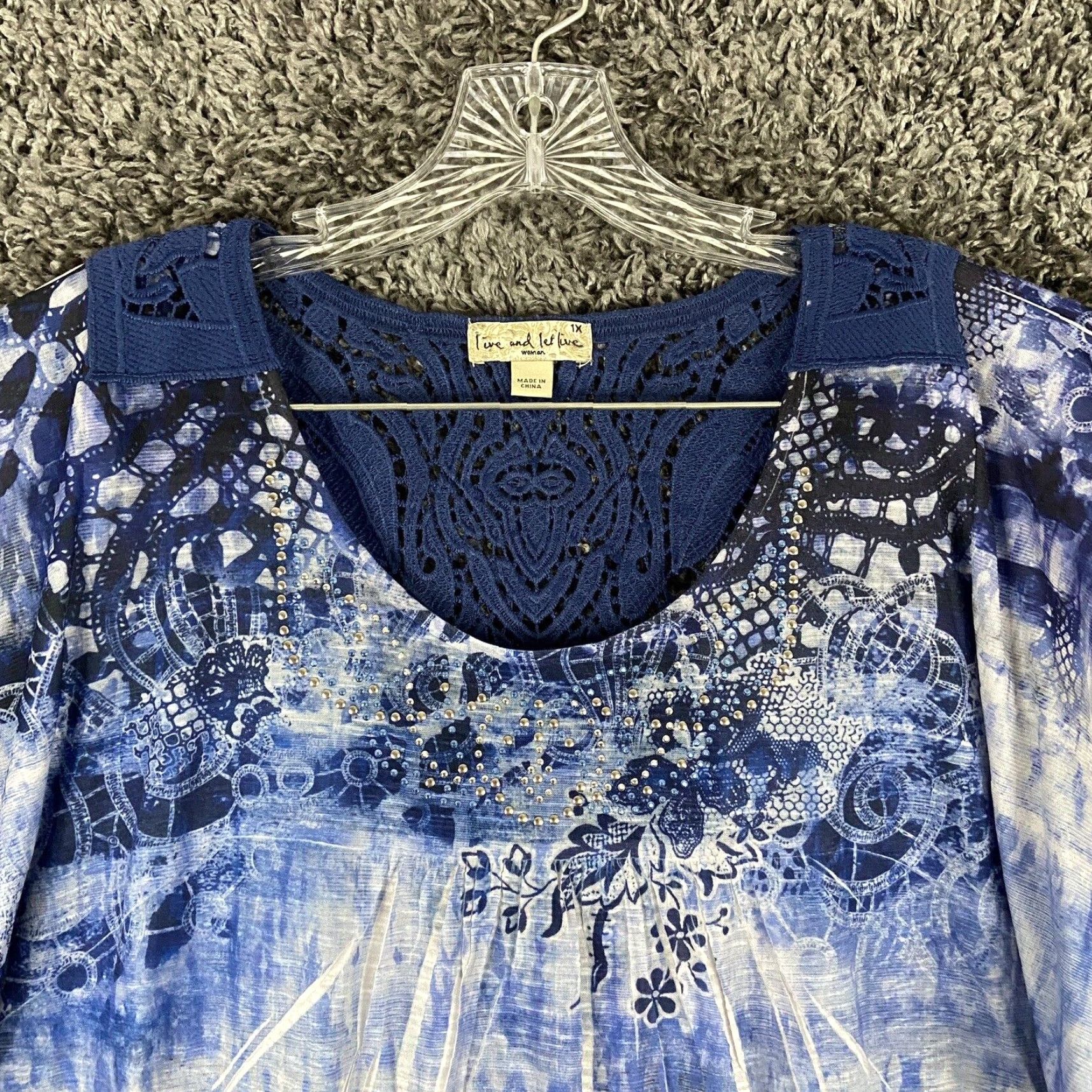 Olive VINTAGE Live And Let Live Bohemian Blouse Short Sleeve Women’s Plus Size 1X Blue Sparkly Size 40" / US 18 - 5 Thumbnail