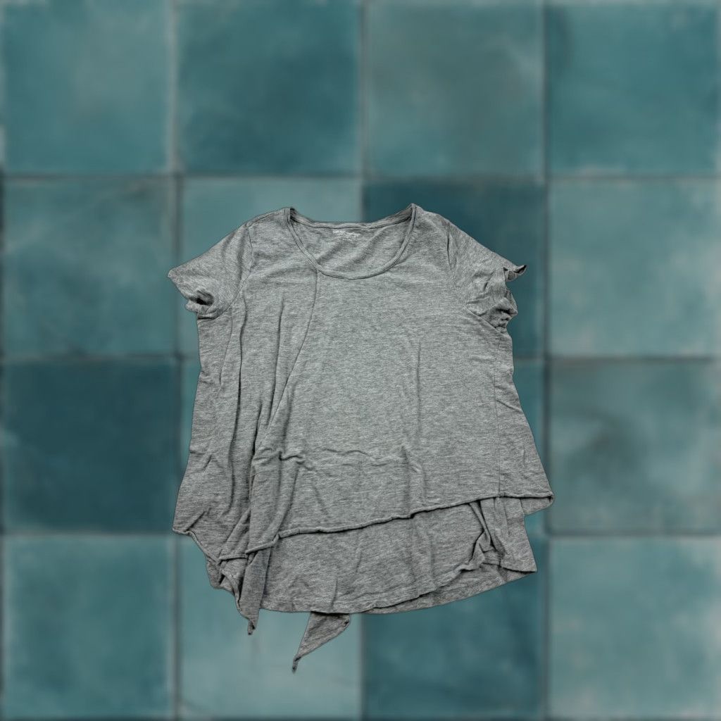 Soft Surroundings Soft Surroundings Shirt Womens 1X Gray Cotton Top Asymmetrical Layered Hem Size XL / US 12-14 / IT 48-50 - 1 Thumbnail