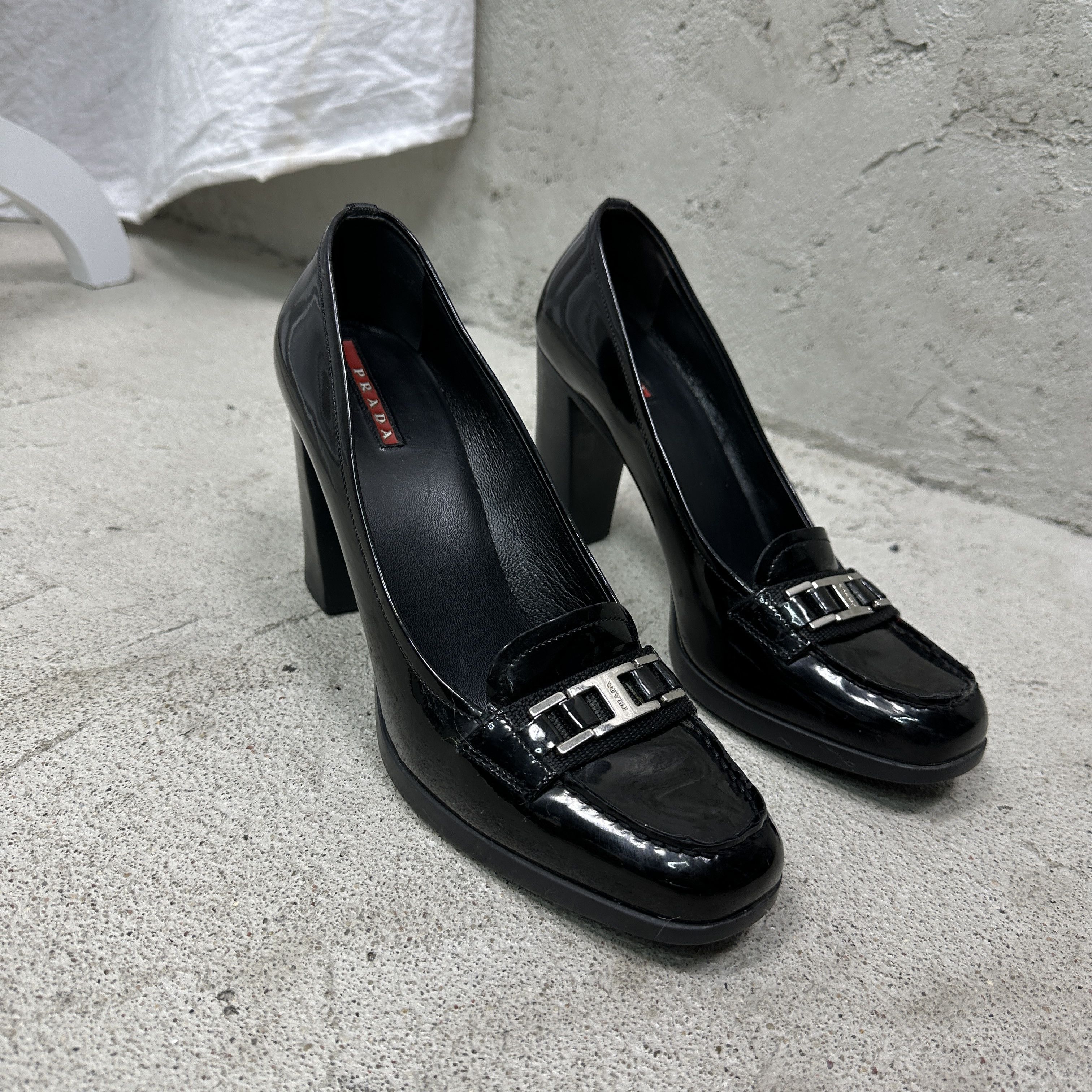 Prada Vintage Avant Garde Old Money Prada Heeled Mocassins Y2K Size US 9 / IT 39 - 8 Thumbnail