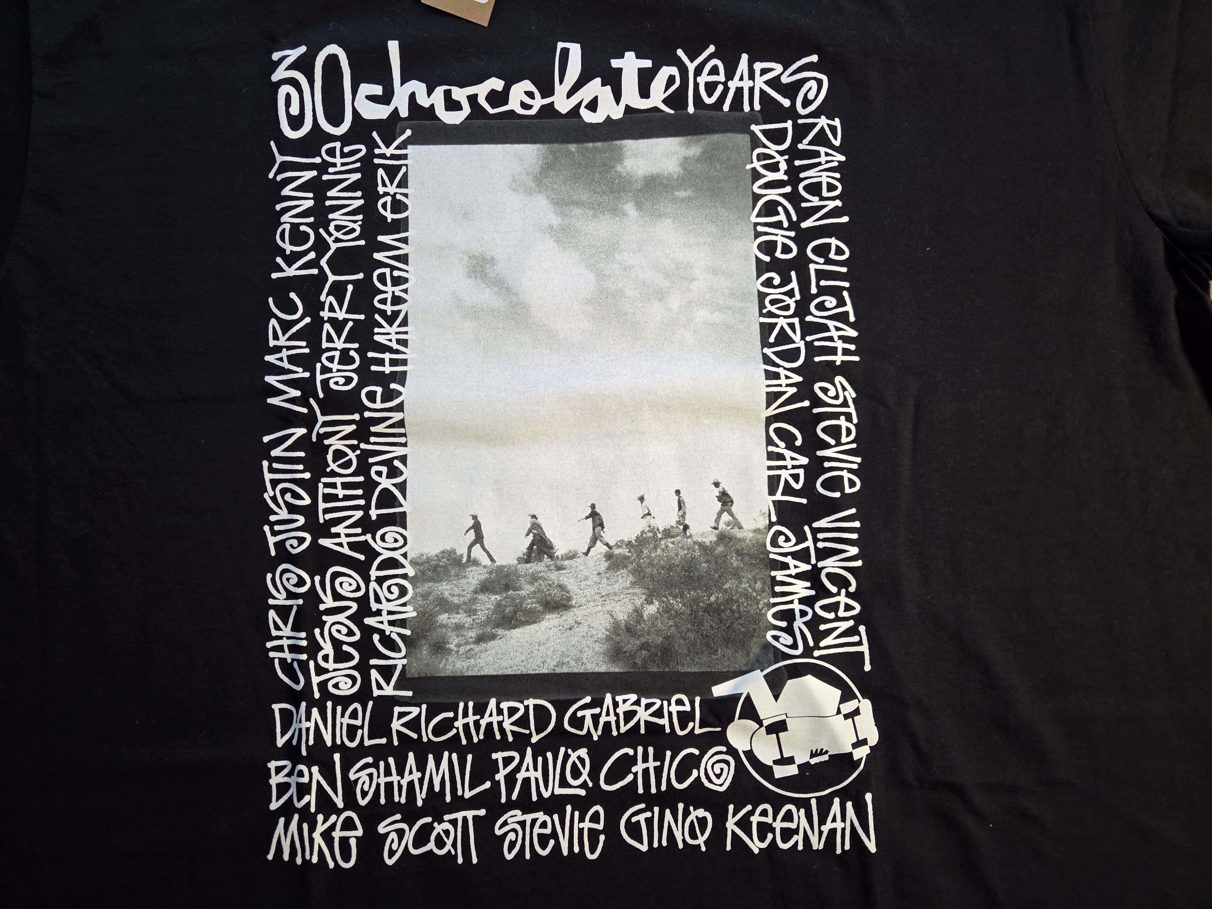 Stussy Stussy x Chocolate Skateboards 30th Anniversary Tshirt Size US XXL / EU 58 / 5 - 2 Thumbnail
