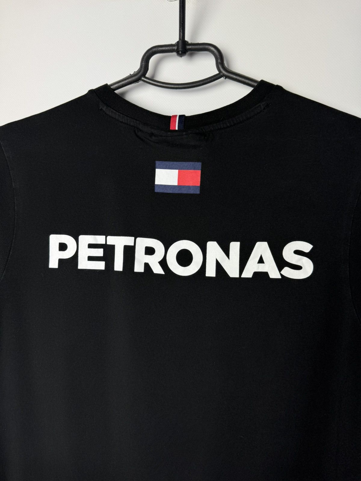 Mercedes-Benz Mercedes AMG Petronas F1 Racing Team T-Shirt size S Size US S / EU 44-46 / 1 - 4 Thumbnail