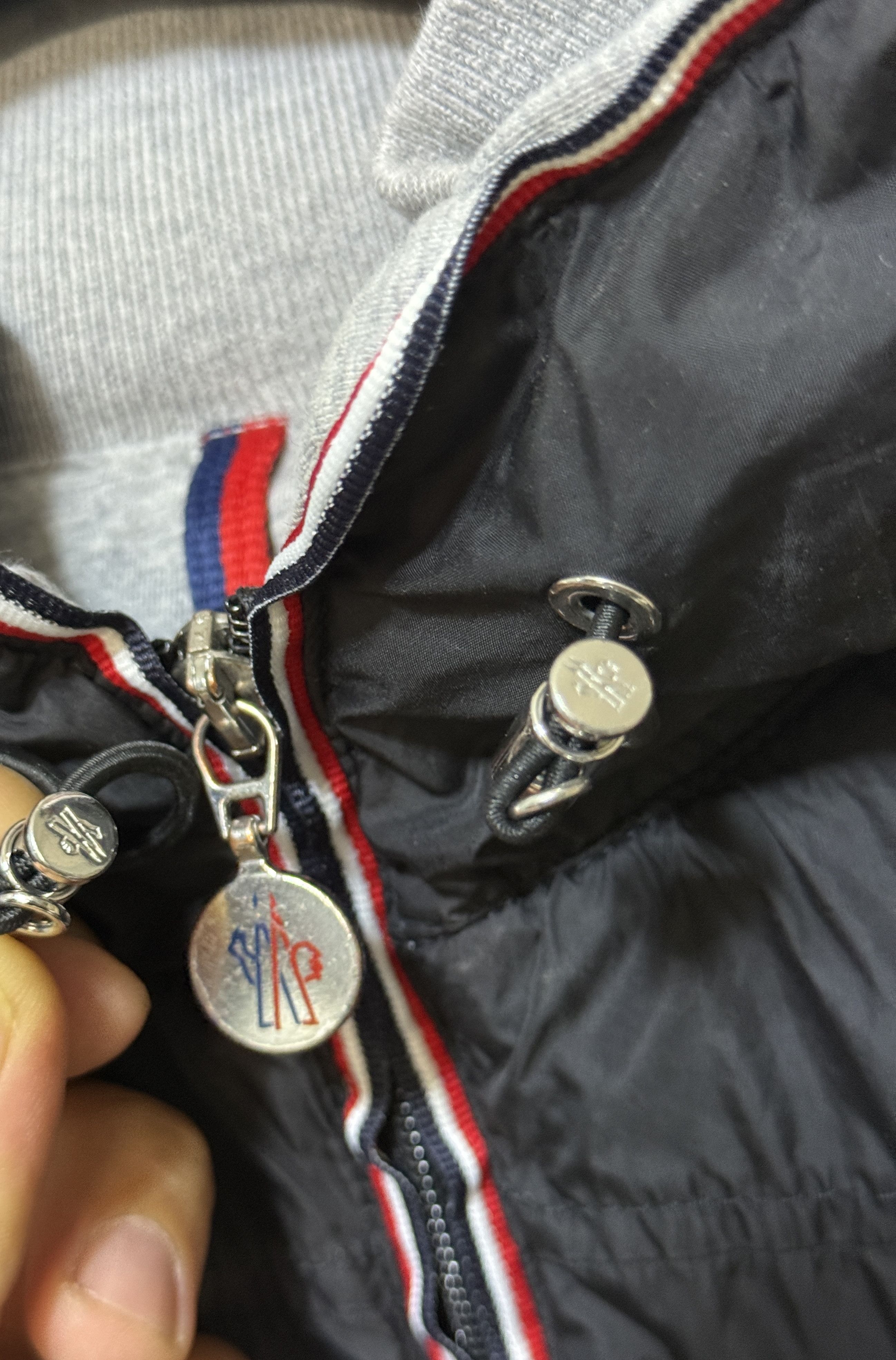 Moncler Moncler light jacket hooded URVILLE GIUBBOTTO Size US L / EU 52-54 / 3 - 11 Thumbnail