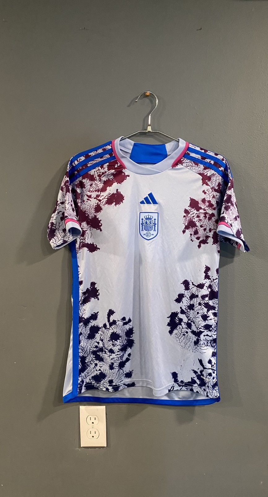 Adidas Adidas /22 Spain National Soccer Team Jersey Size US S / EU 44-46 / 1 - 2 Thumbnail