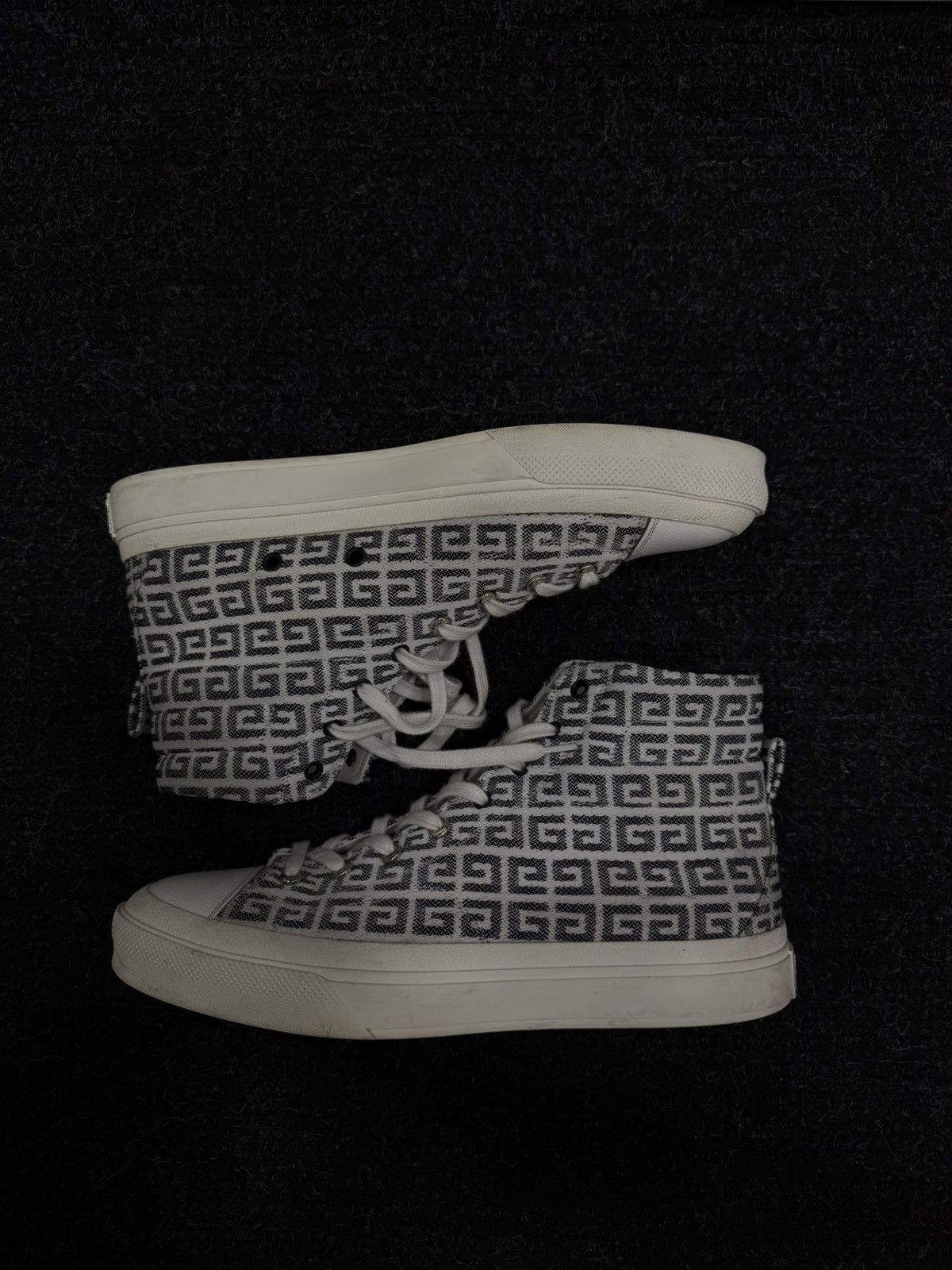 Givenchy Givenchy High-top City Sneakers Jacquard Size US 12 / EU 45 - 1 Thumbnail
