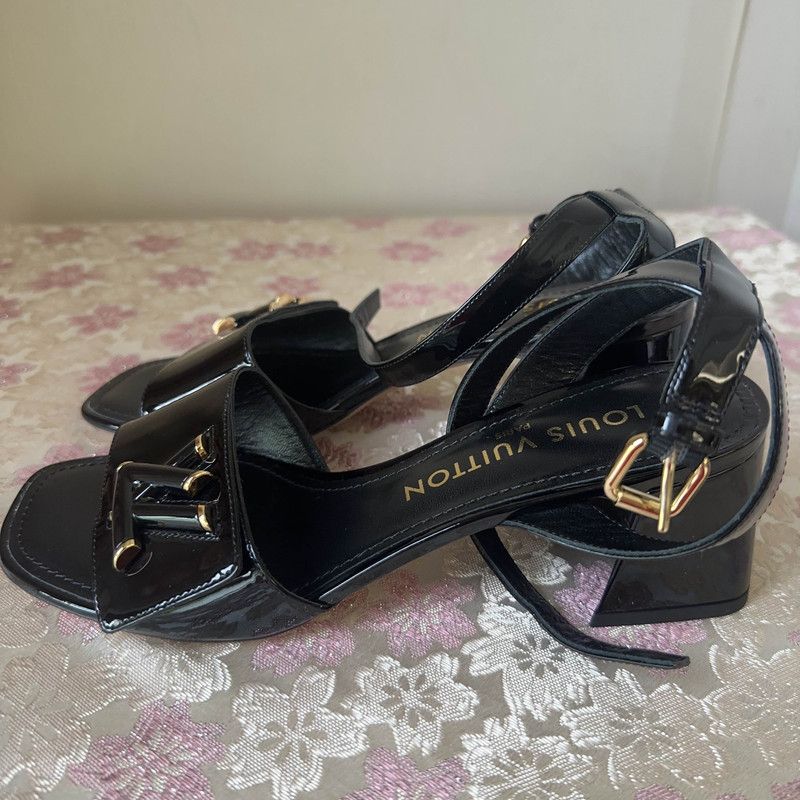 Louis Vuitton Louis Vuitton Black Patent Leather Heeled Sandals 0079 Size US 7 / IT 37 - 1 Thumbnail