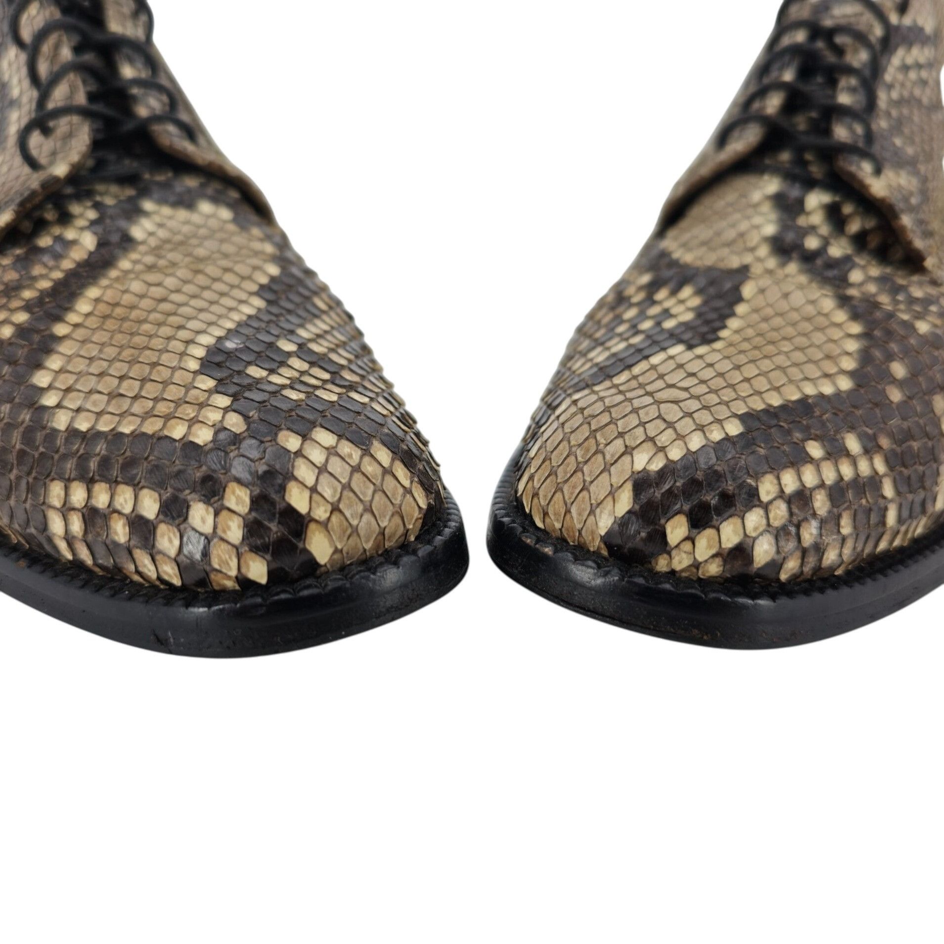 Carel Paris Carel Paris Italy Exotic Snakeskin Leather Ankle Chukka Boot Size US 6.5 / IT 36.5 - 10 Thumbnail