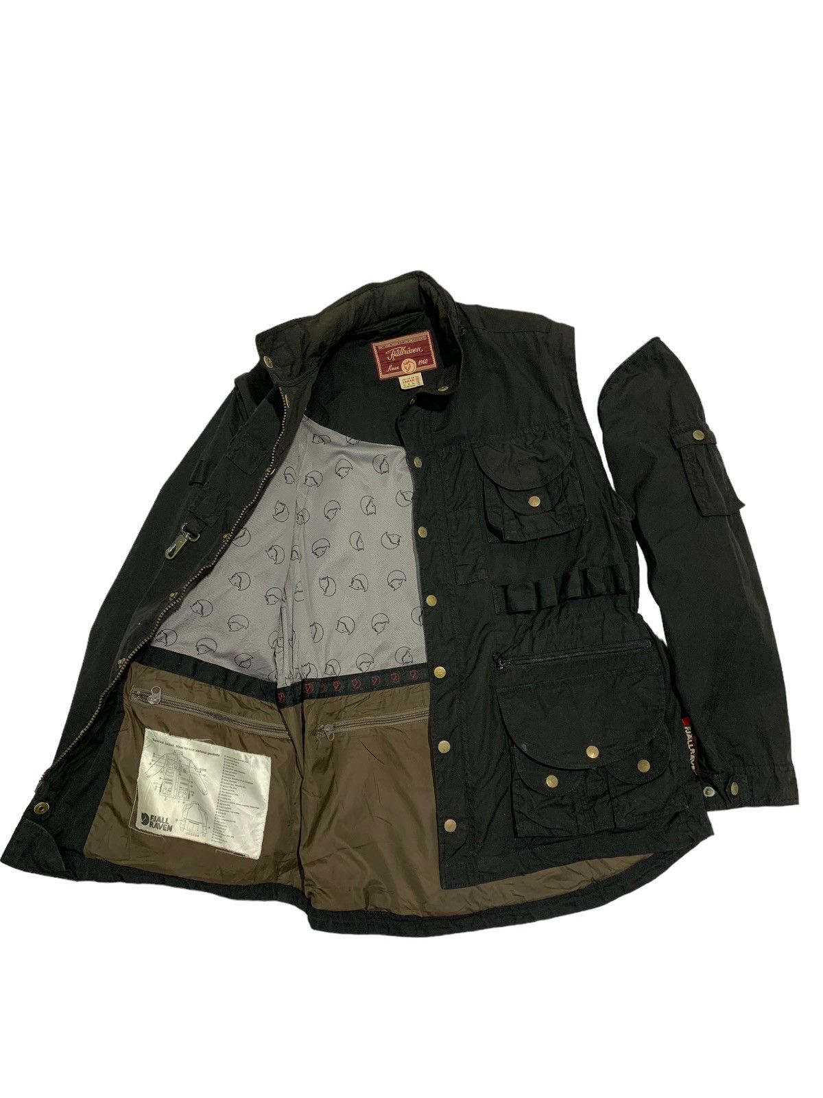 Fjallraven 🔥FJALLRAVEN SURVIVAL JACKETS OUTDOOR Size US M / EU 48-50 / 2 - 7 Thumbnail