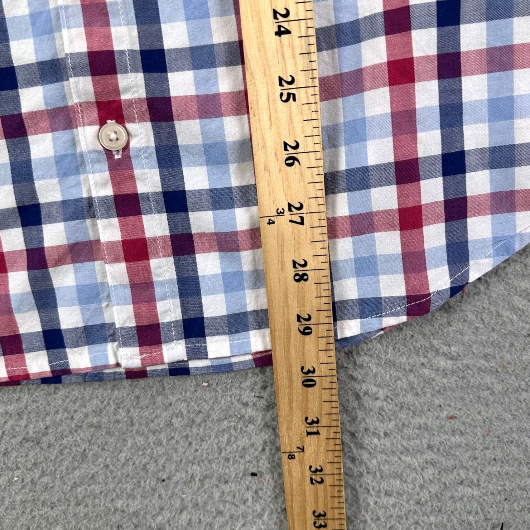 Banana Republic VINTAGE Banana Republic Button Up Shirt Mens Adult Medium Red Blue Check Short Sleeve (Note: vintage tag present?) Size US M / EU 48-50 / 2 - 7 Thumbnail