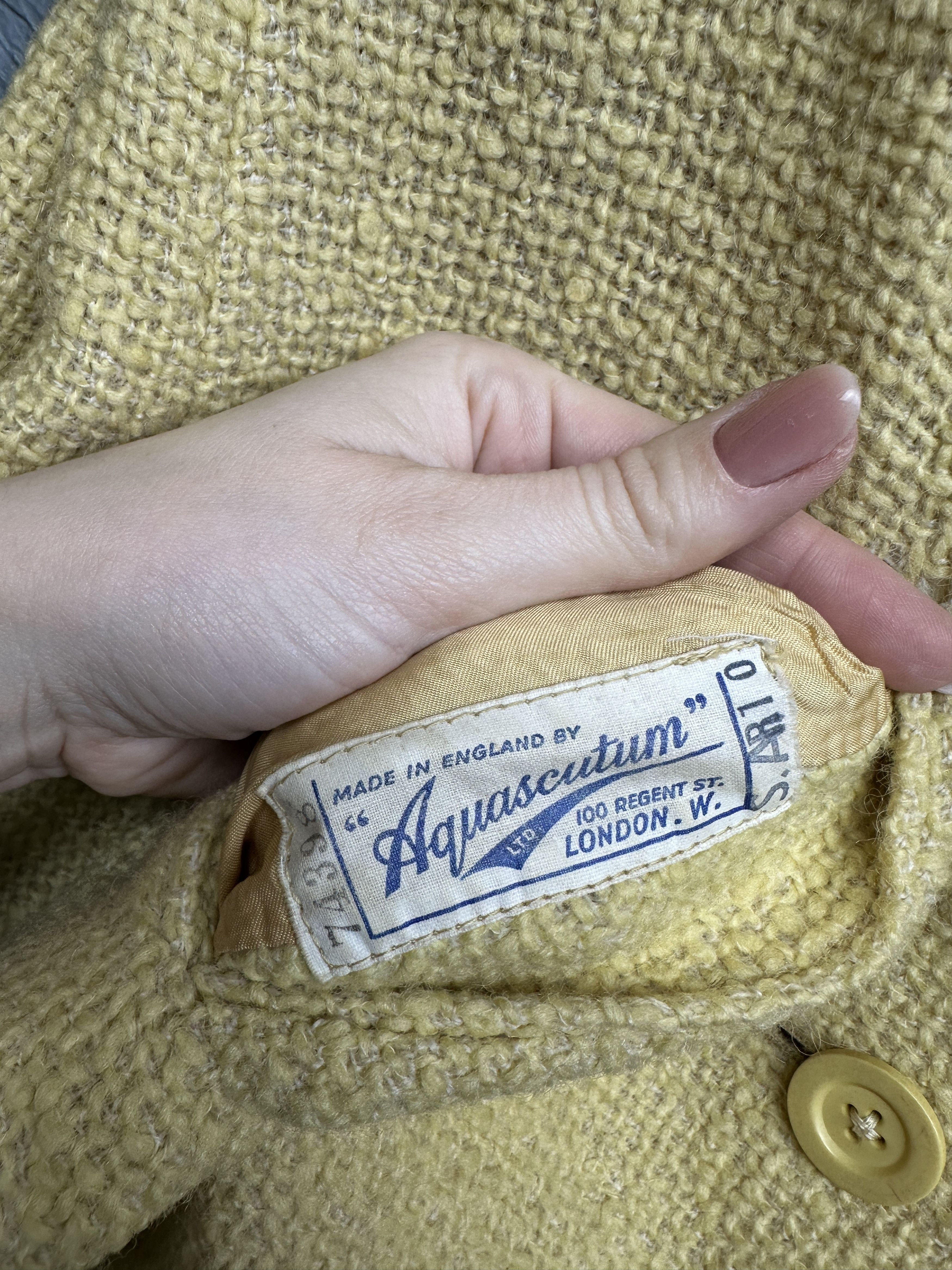 Aquascutum Aquascutum 90s Vintage Womens Wool Coat Jacket Size M / US 6-8 / IT 42-44 - 4 Thumbnail
