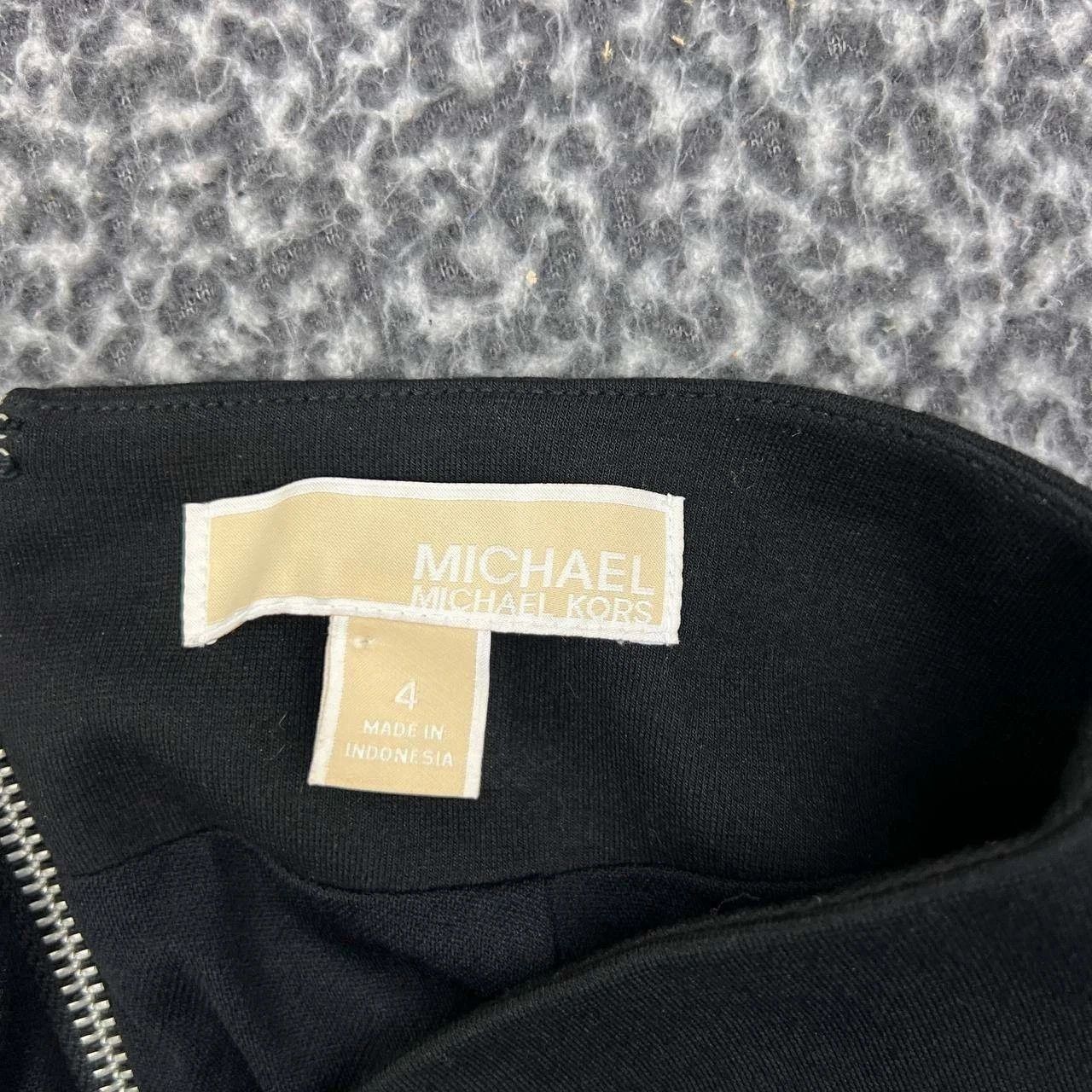 Michael Kors Michael Kors Pencil Skirt Women 4 Black Zip 28x23 Size 27" / US 4 / IT 40 - 5 Thumbnail