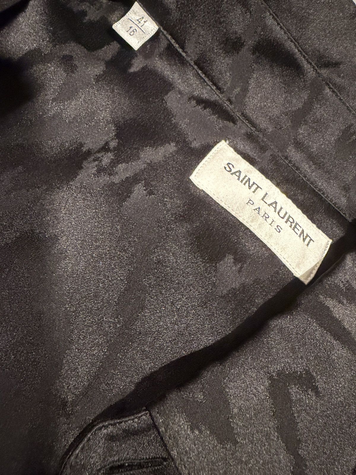 Saint Laurent Paris Saint laurent oversized silk shirt. 41/16. $1550 Size US XL / EU 56 / 4 - 4 Thumbnail