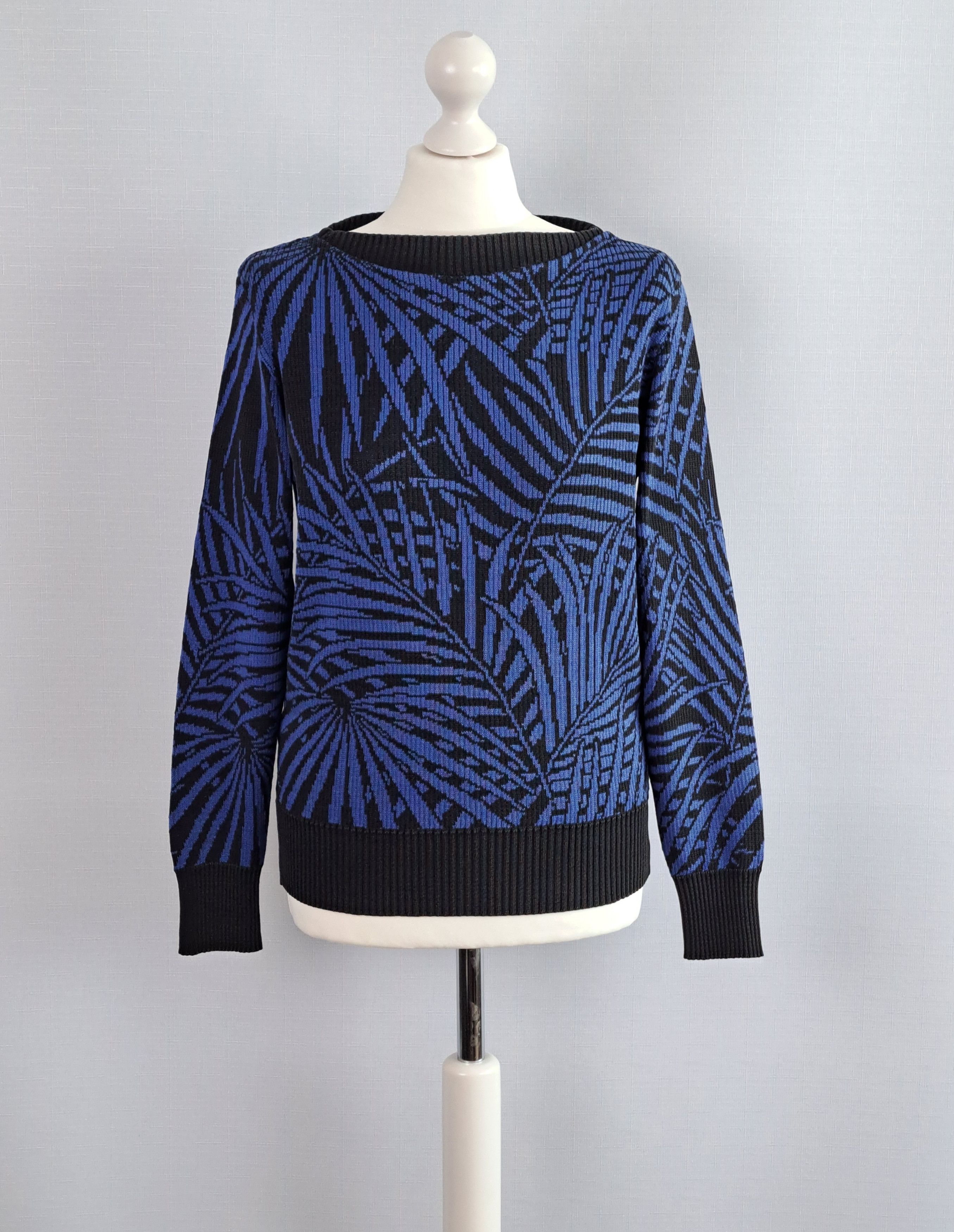 Saint Laurent Paris × Vintage × Yves Saint Laurent YSL Saint Laurent Rive Gauche vintage 1960s sweater. Size 38 Size M / US 6-8 / IT 42-44 - 1 Thumbnail