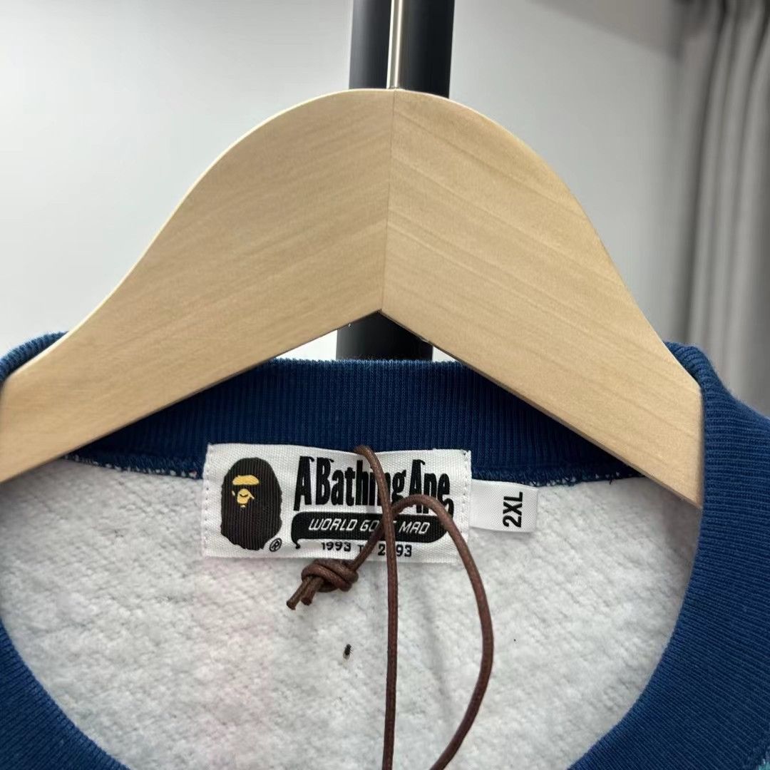 Bape BAPE CREWNECK Size US XXL / EU 58 / 5 - 3 Thumbnail